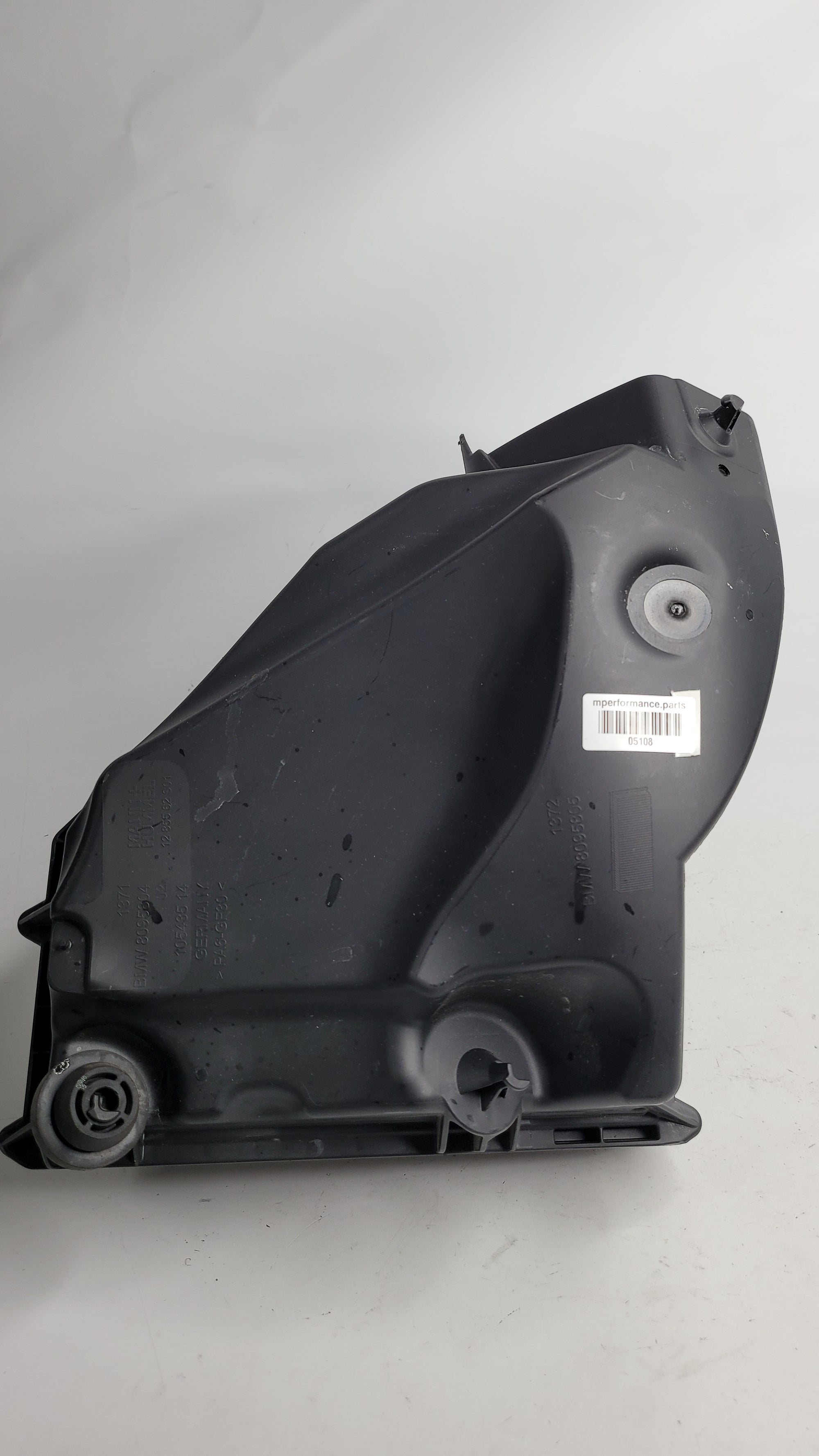 BMW M4 3.0L RWD RIGHT SIDE AIR CLEANER FILTER HOUSING BOX 8095805 - MPerformance.parts