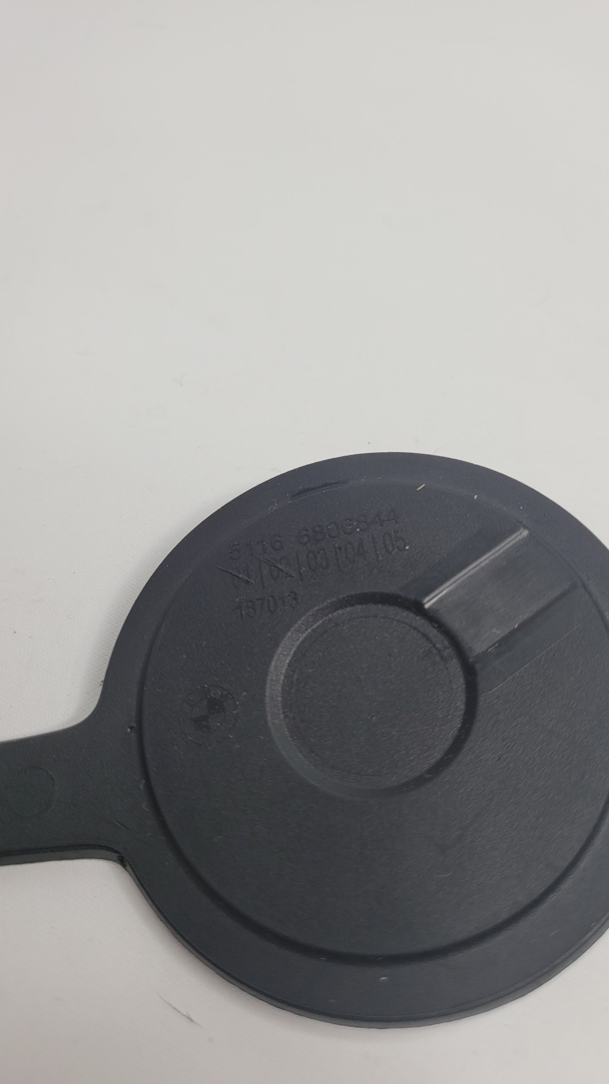 BMW M3 G80 XDRIVE - Center Console CUP Holder Insert 6806844 - MPerformance.parts