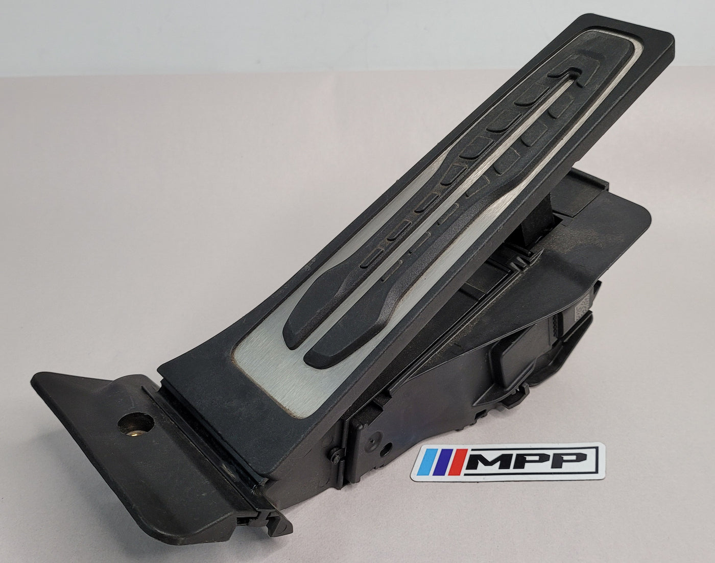 BMW M340i M440i M3 M4 M5 G20 G22 G80 G82 Gas Pedal Aluminum Pedal 6889824 - MPerformance.parts