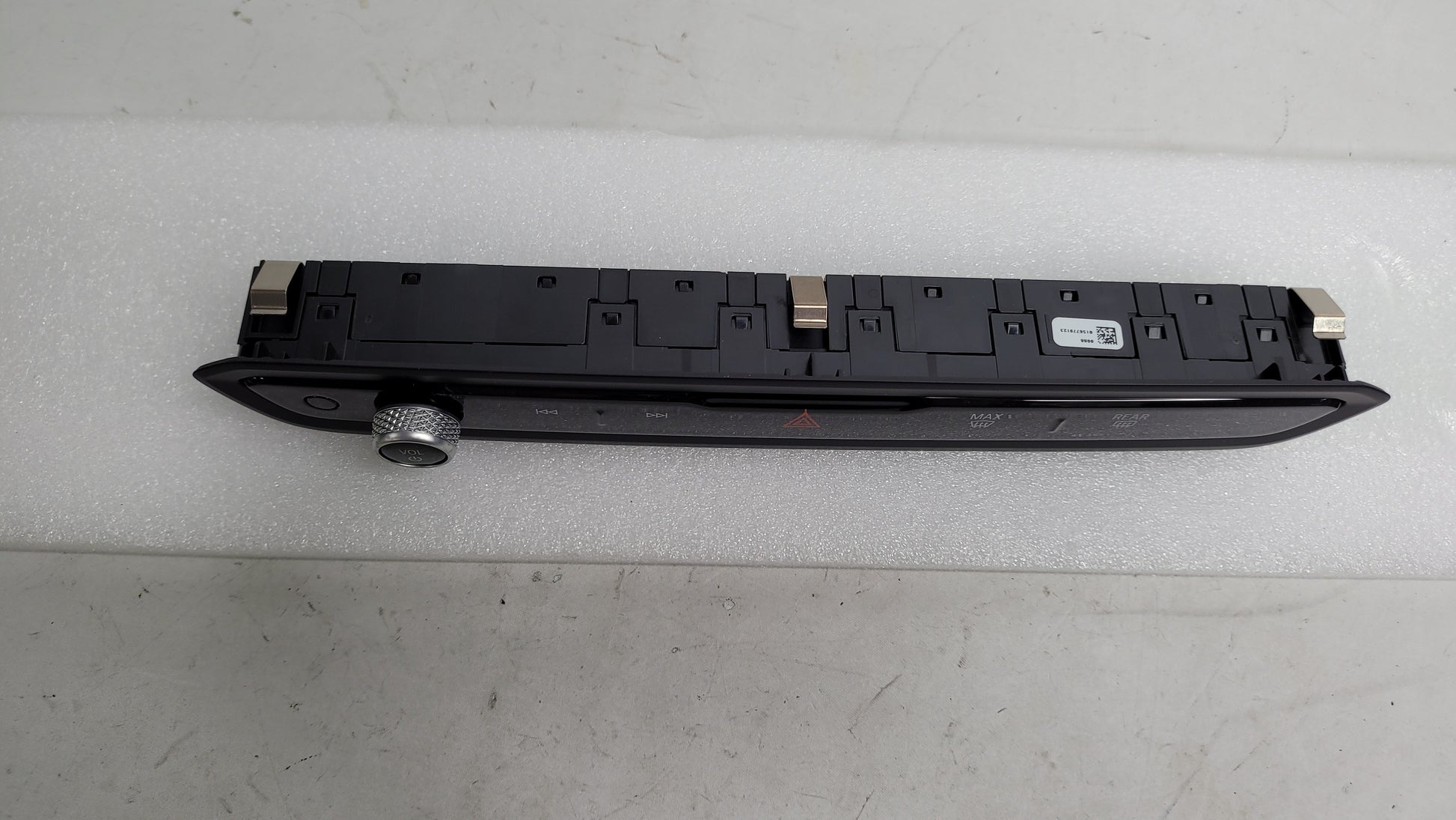 BMW G80 M3 FRONT RADIO AUDIO AC HEATER CLIMATE CONTROL PANEL 5A63F19 - MPerformance.parts