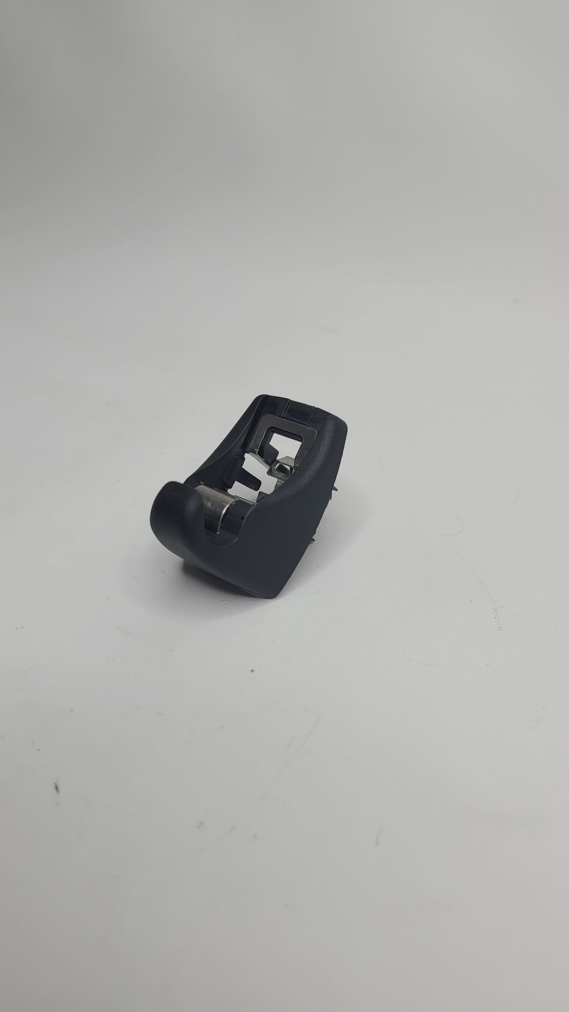 BMW F80 M3 FRONT RIGHT OR LEFT SUN VISOR BRACKET HOLDER - 7277251 - MPerformance.parts