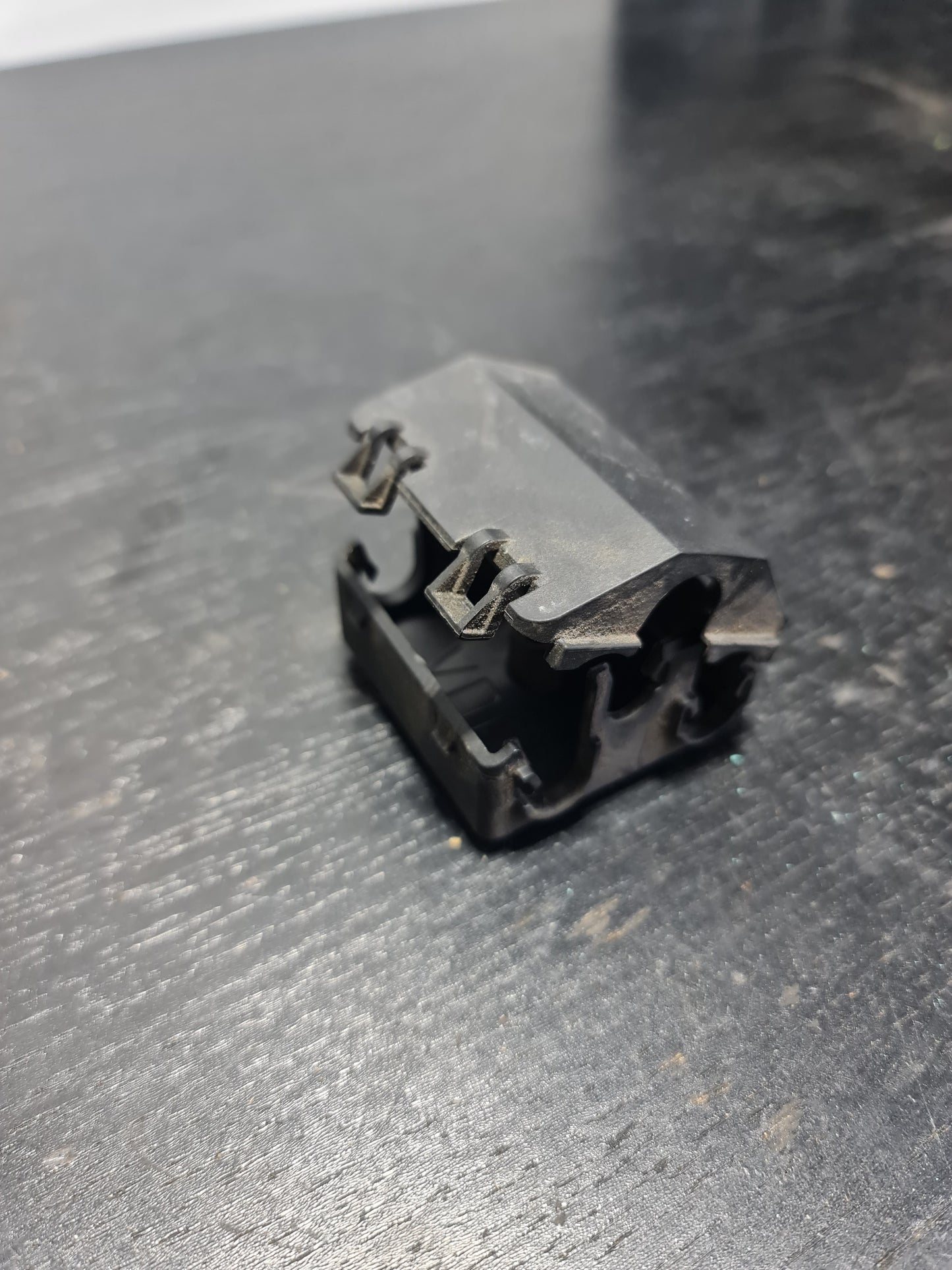 BMW M2 - Plug-In Connection Bracket 61139249146