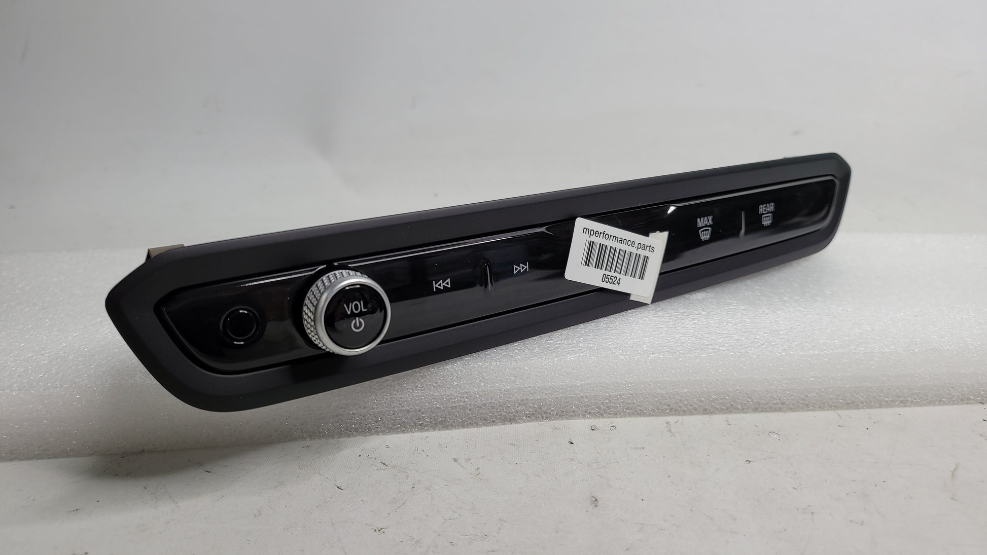 BMW G80 M3 FRONT RADIO AUDIO AC HEATER CLIMATE CONTROL PANEL 5A63F19 - MPerformance.parts