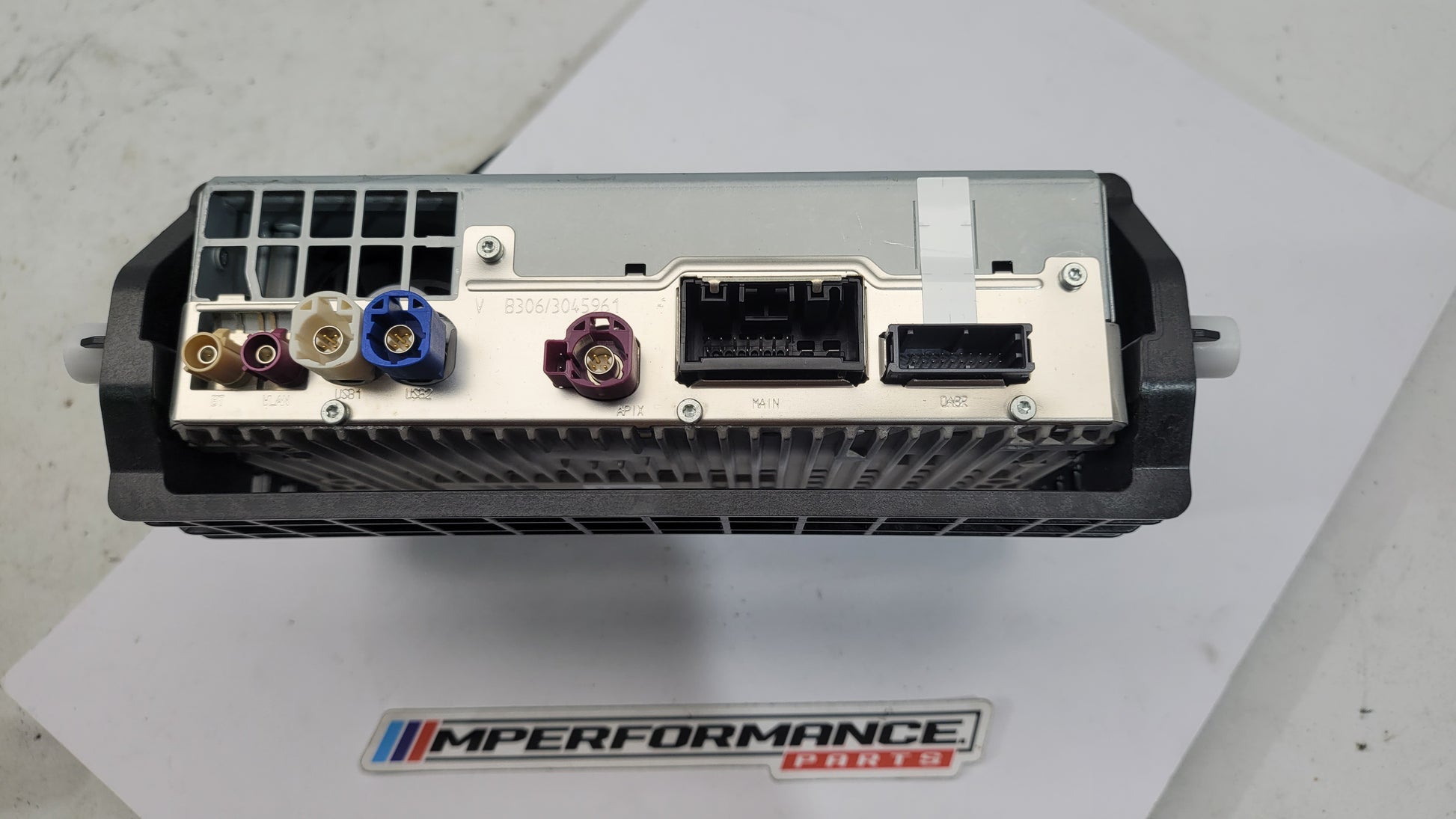 BMW G01 G20 G30 G32 G05 G16 G8X G26 G26 G20 G30 G32 navigation AM FM audio radio head unit, showing display and control buttons.