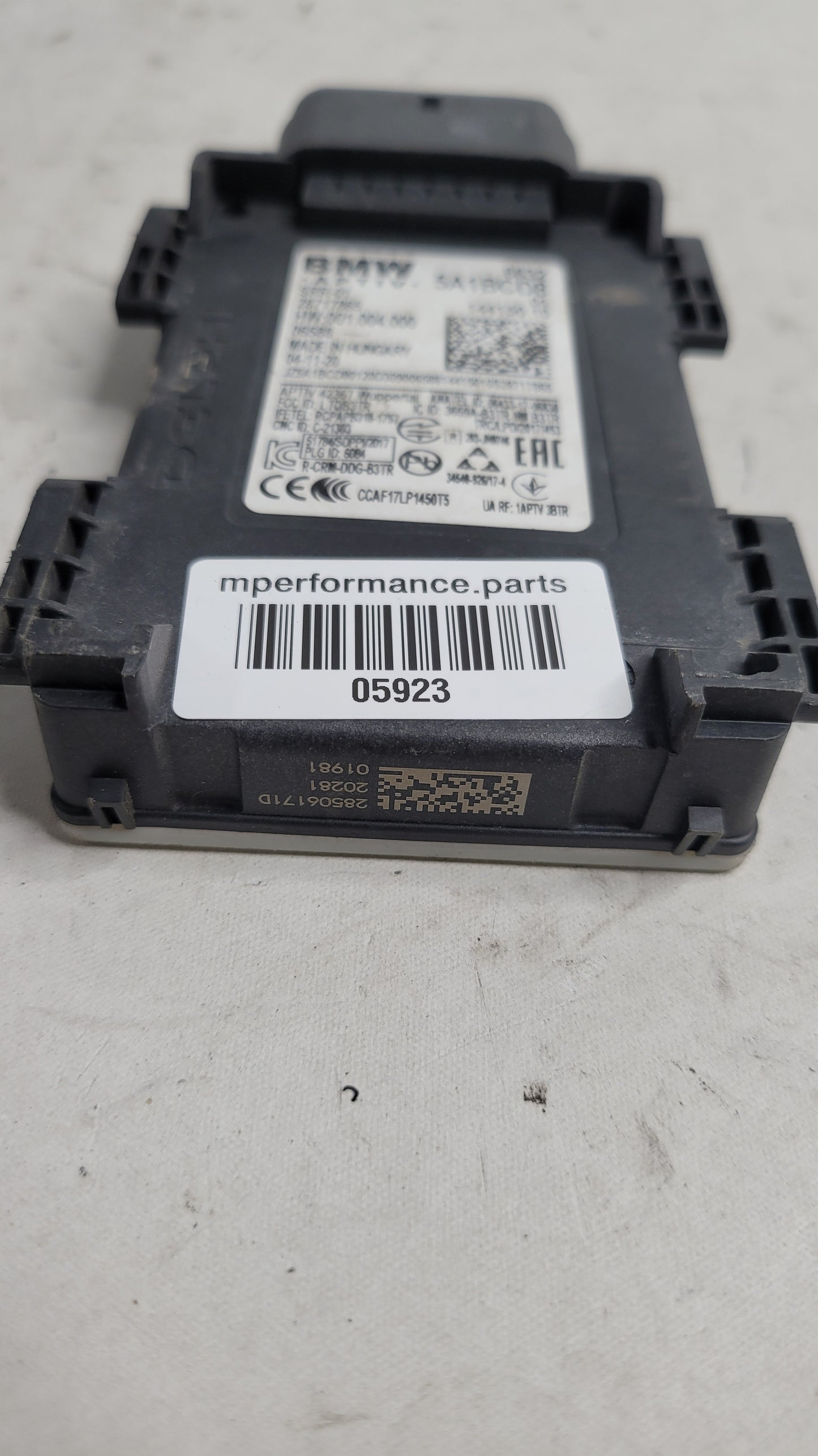 05923 - MPerformance.parts