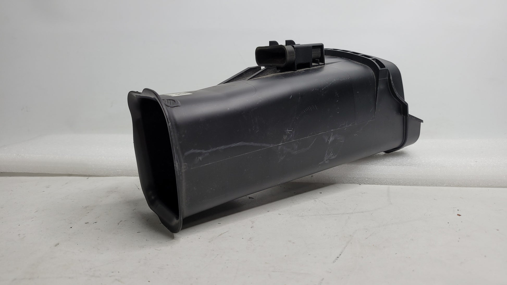 BMW M3 Right Front Intake Channel Tube G80 8095802 - MPerformance.parts