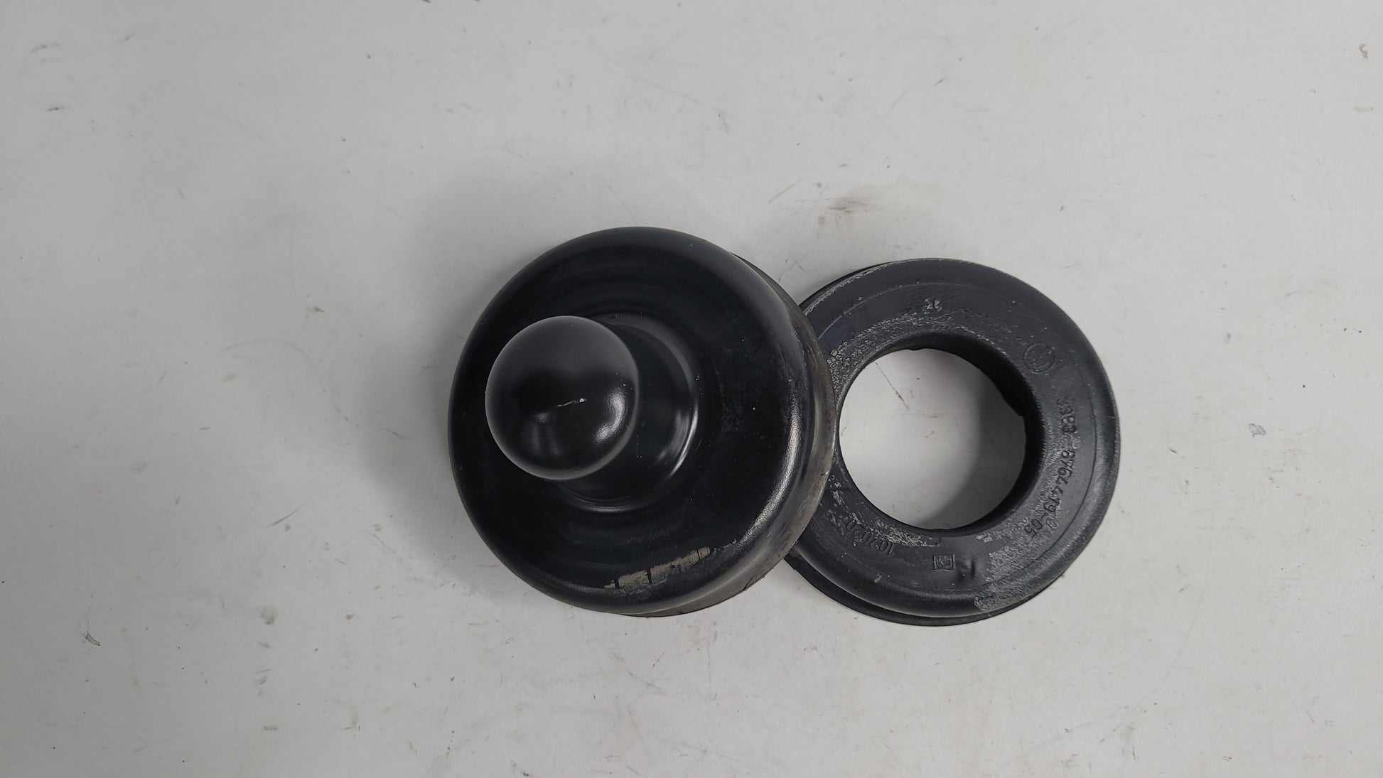 BMW 33536764419 Upper Spring Pad 6764419 05 - MPerformance.parts