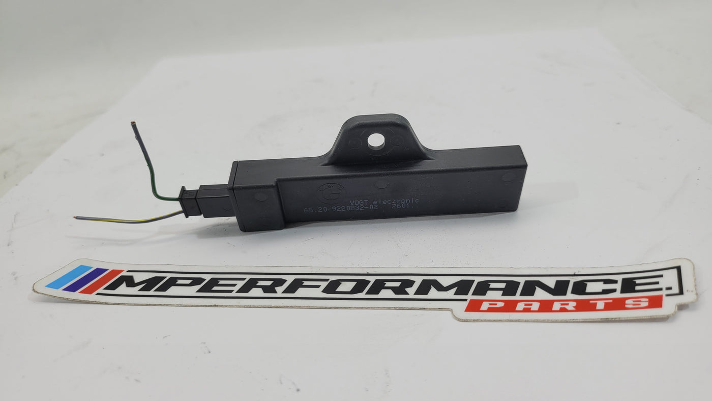 BMW M3 F80 interior keyless access antenna module 9220832, showing the black plastic component with integrated connectors.