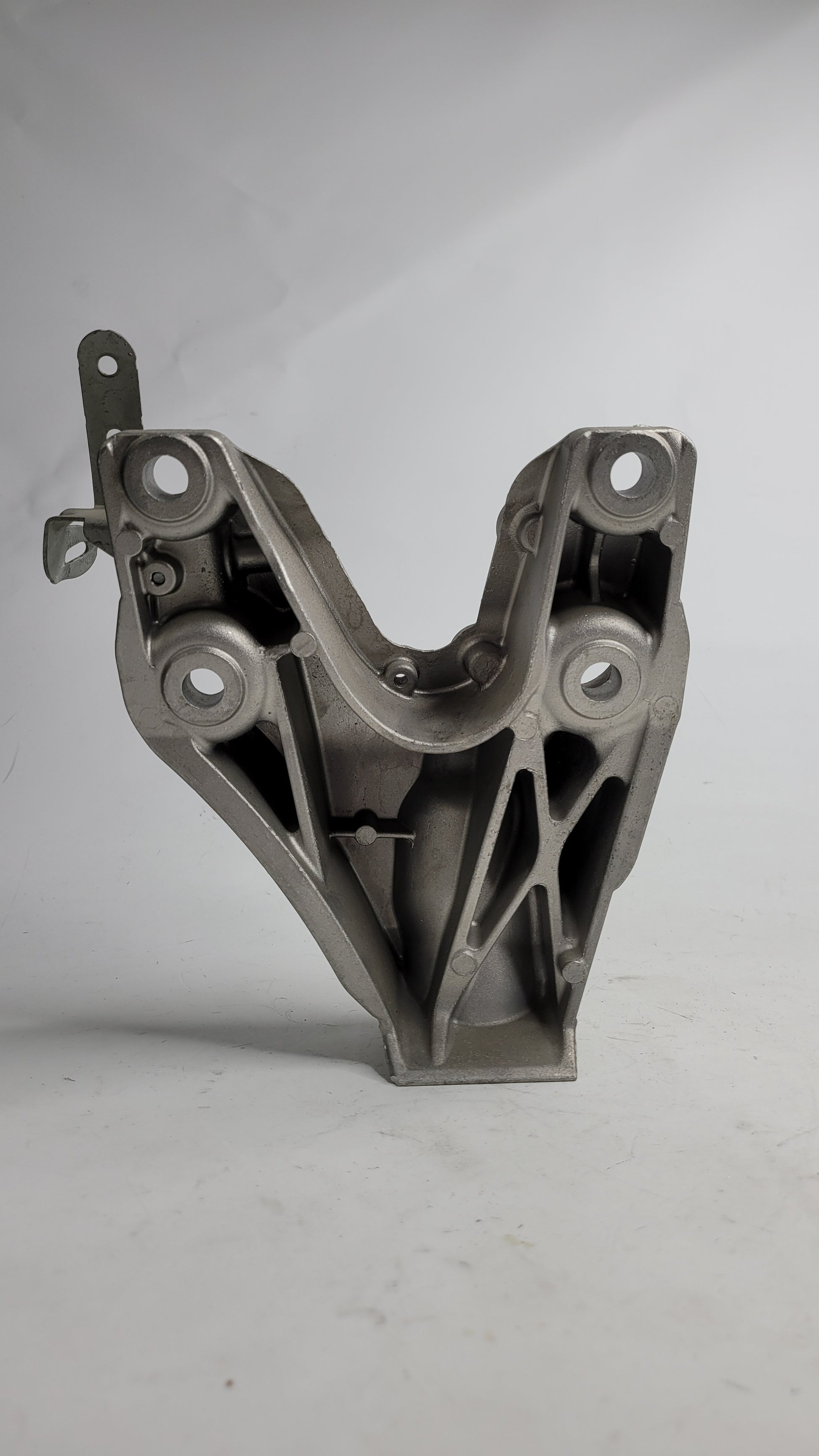 BMW F80 F82 F83 M3 M4 S55 Engine Left Driver Side Mount Bracket - 6789093 - MPerformance.parts