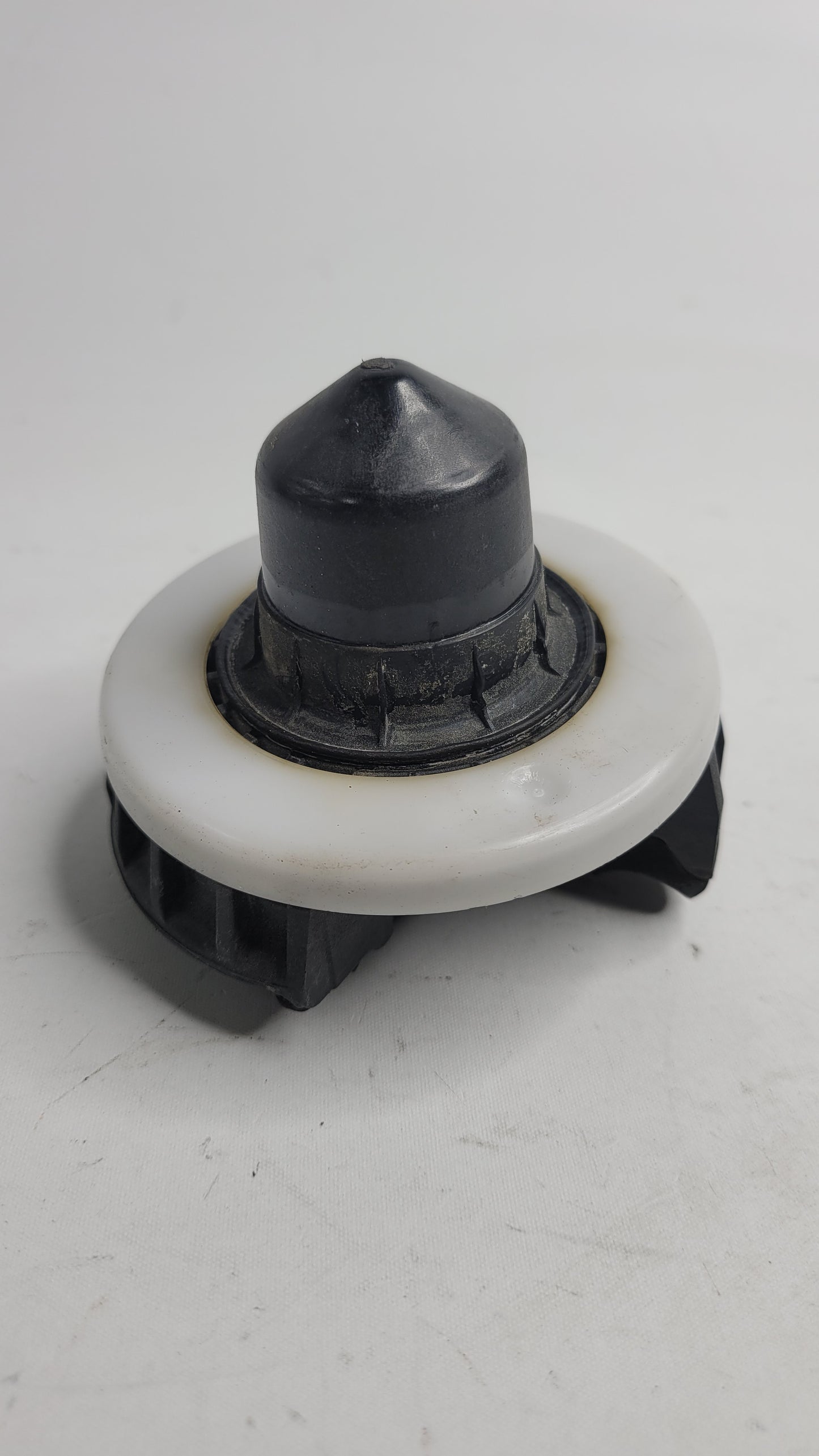 BMW G80 M3 - REAR Upper Spring Rubber Mount 6875395 - MPerformance.parts