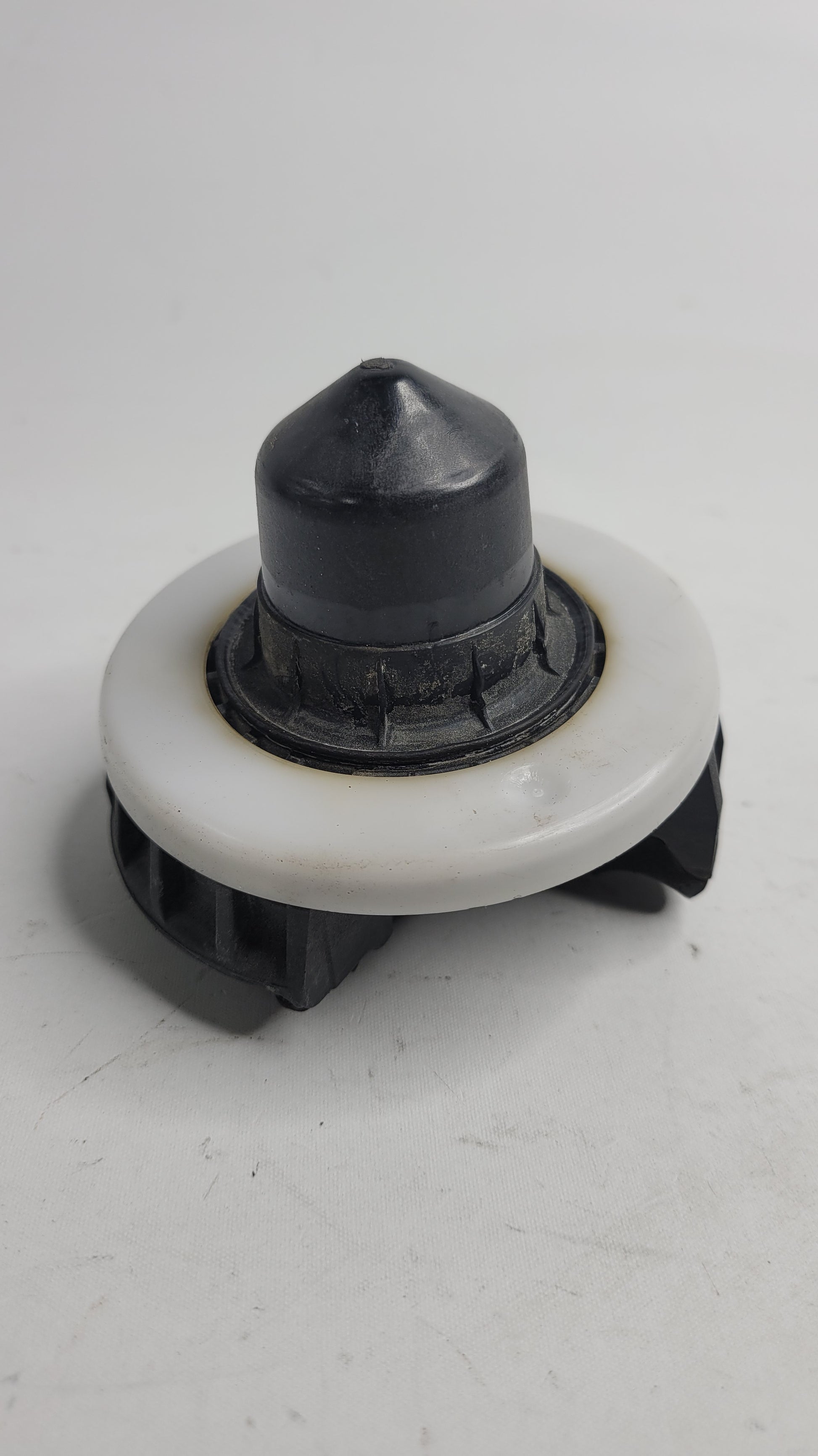 BMW G80 M3 - REAR Upper Spring Rubber Mount 6875395 - MPerformance.parts