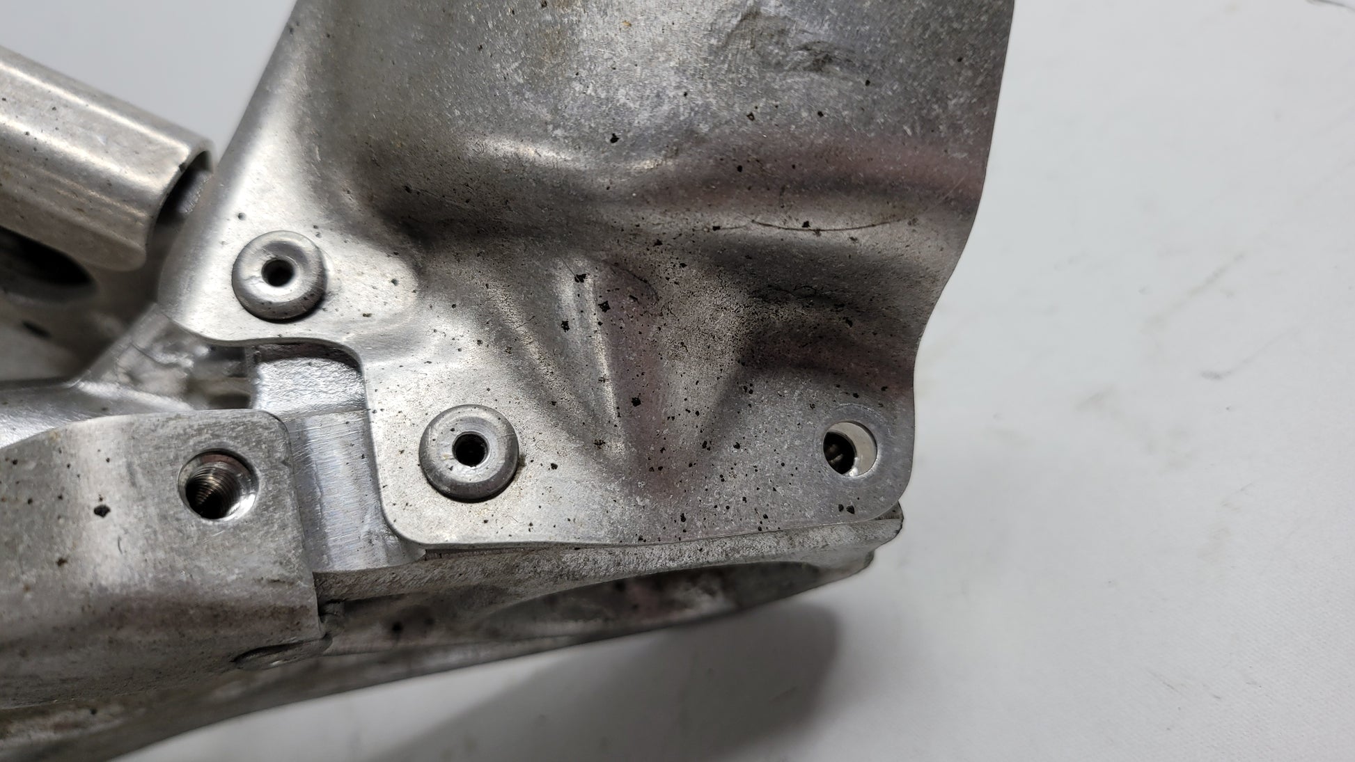 BMW F82 M4 F87 F80 F83 Right Engine Support Bracket 2284204 - MPerformance.parts