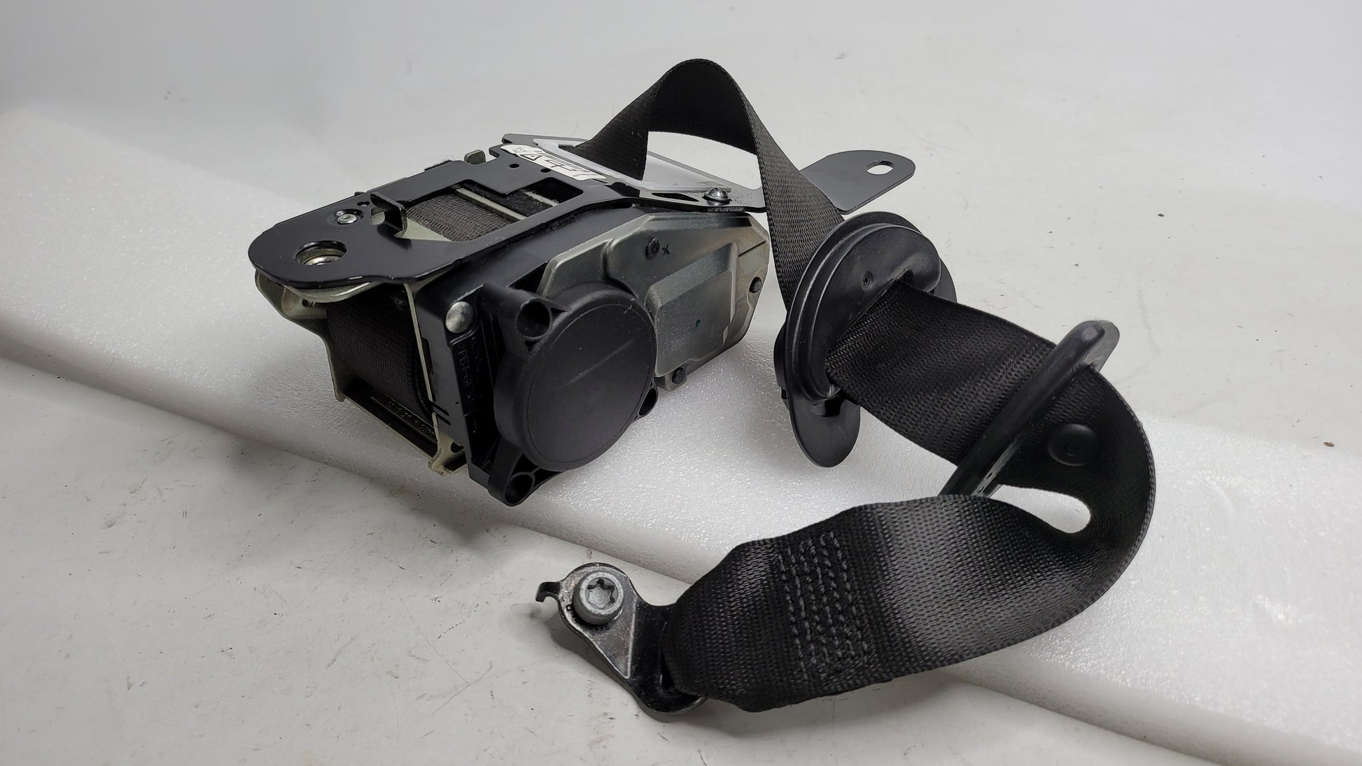 BMW M3 F80 2018 Front Seatbelt Safety Belt RHS 628640800 - MPerformance.parts