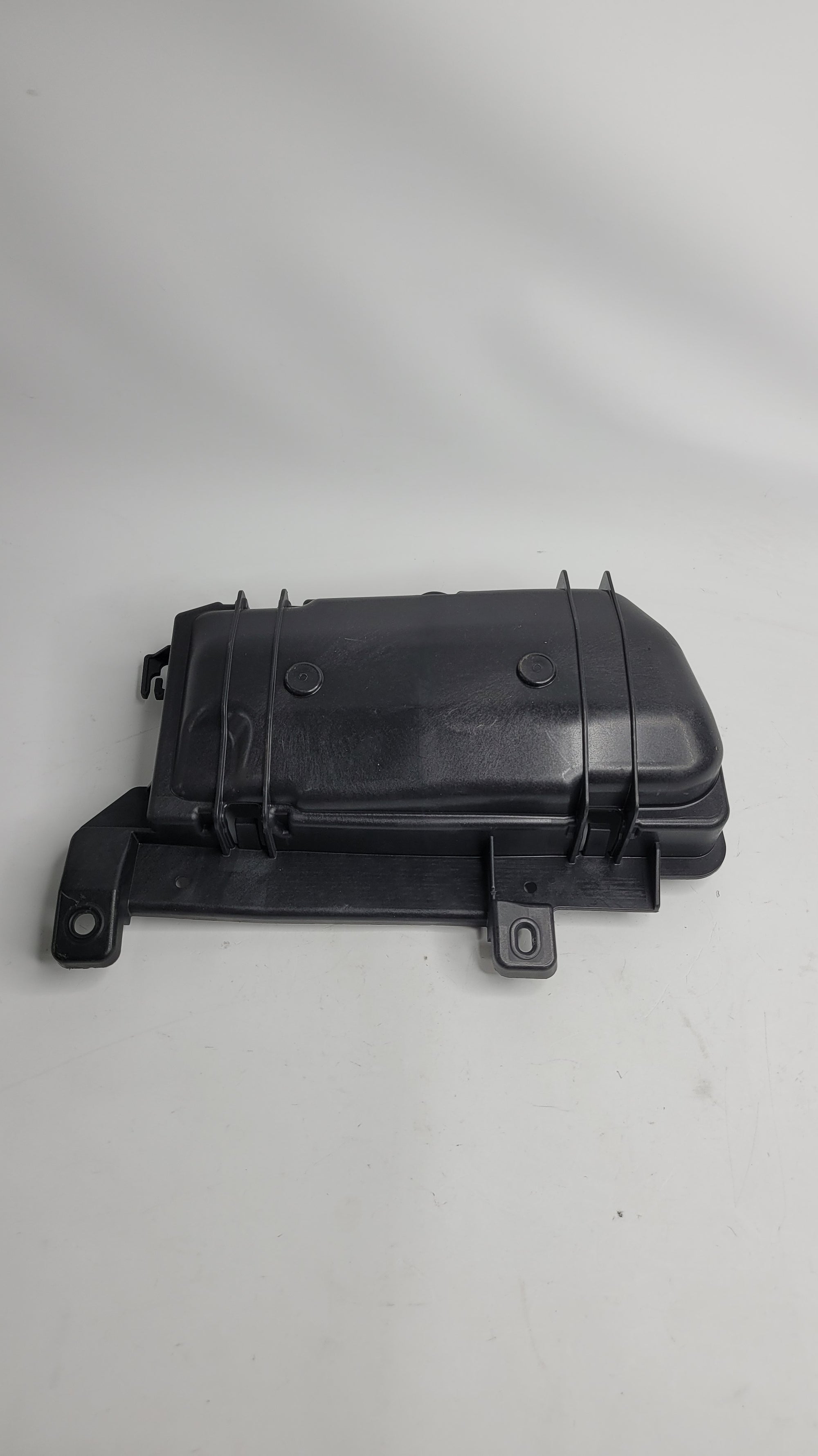 BMW M3 G80 - Power Distribution BOX Cover / Bracket 6991156 - MPerformance.parts