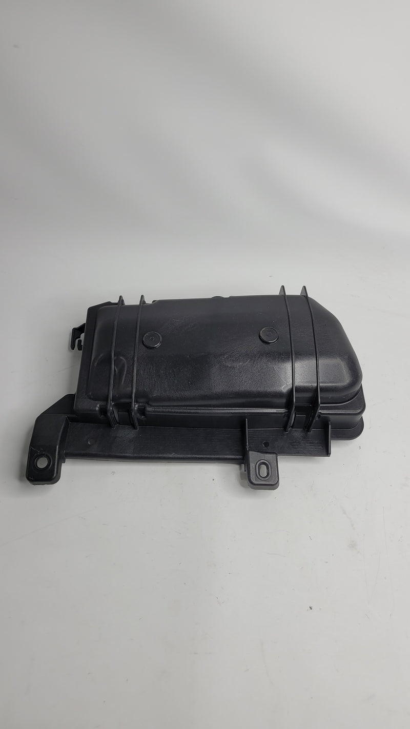 BMW M3 G80 - Power Distribution BOX Cover / Bracket 6991156 - MPerformance.parts