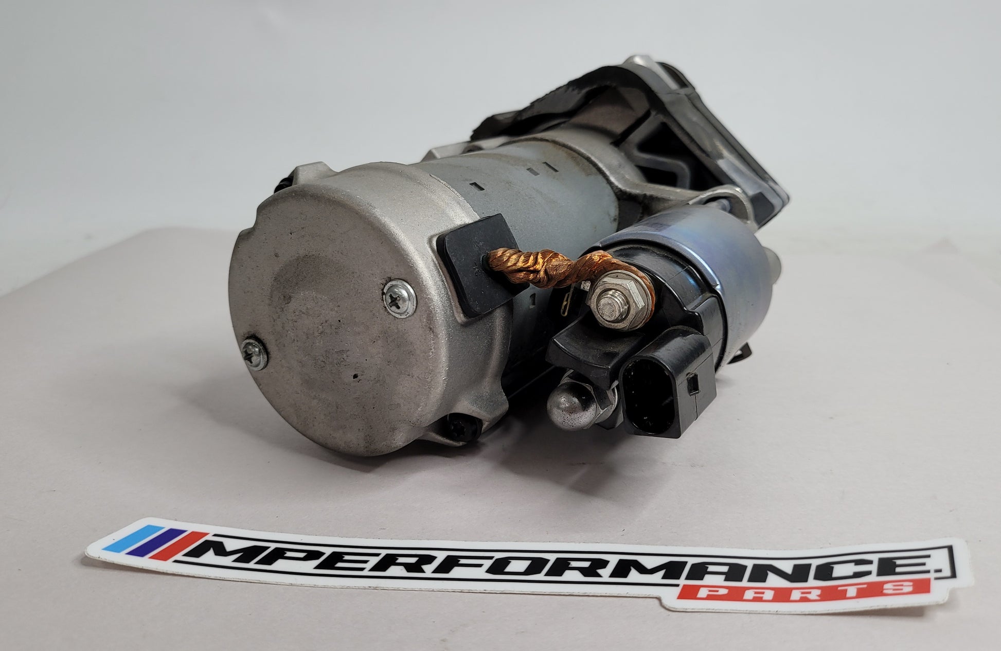 BMW G SERIES ENGINE STARTER MOTOR 8671505 - MPerformance.parts
