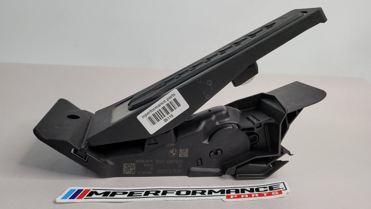BMW G05 G07 G22 G80 G82 M3 F42 XM ACCELERATOR PEDAL THROTTLE MODULE AUTO 6889820 - MPerformance.parts