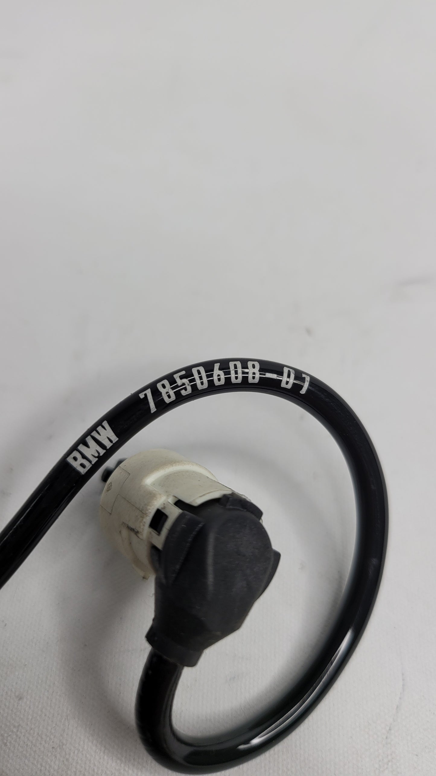 BMW M3 F80 Rear Adapter cable shock Absorber EDC 7850608 - MPerformance.parts