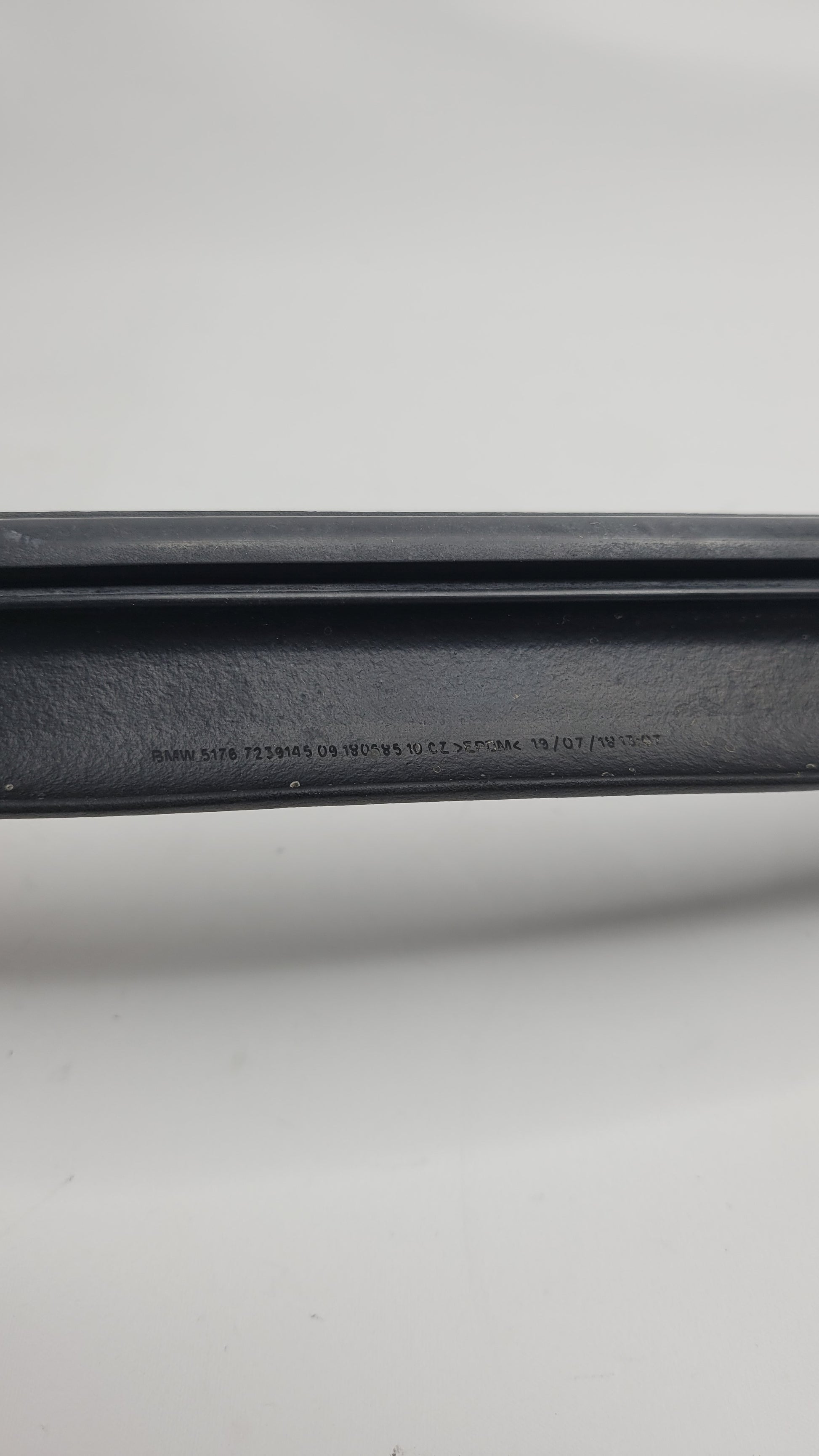 BMW F20 F21 F22 F87 F23 & LCI ENGINE HOOD SEALING FRONT 51767239145 - MPerformance.parts