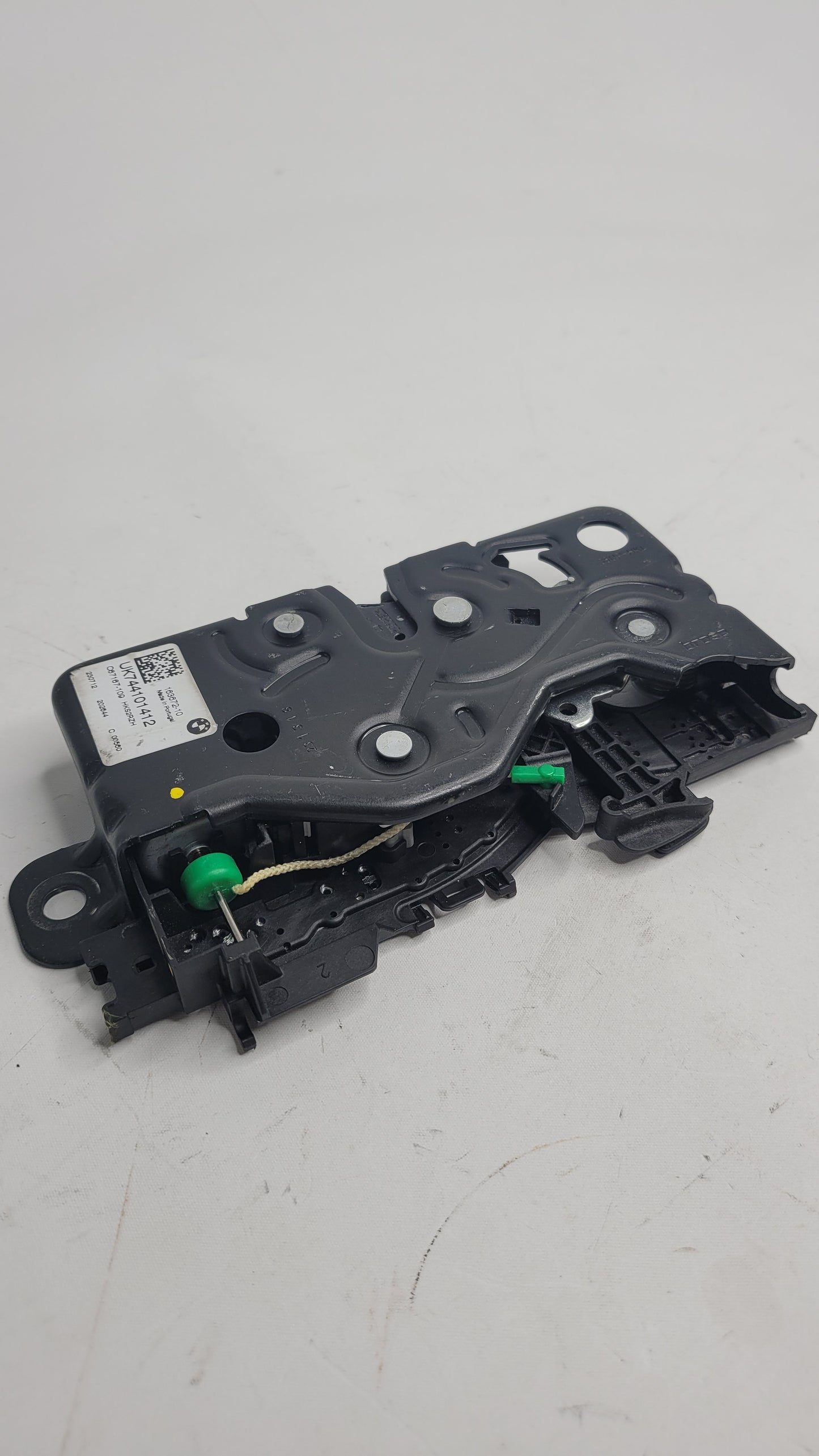 BMW G80 M3 REAR TRUNK DECK LID LATCH LOCK ACTUATOR 163672-10 - MPerformance.parts