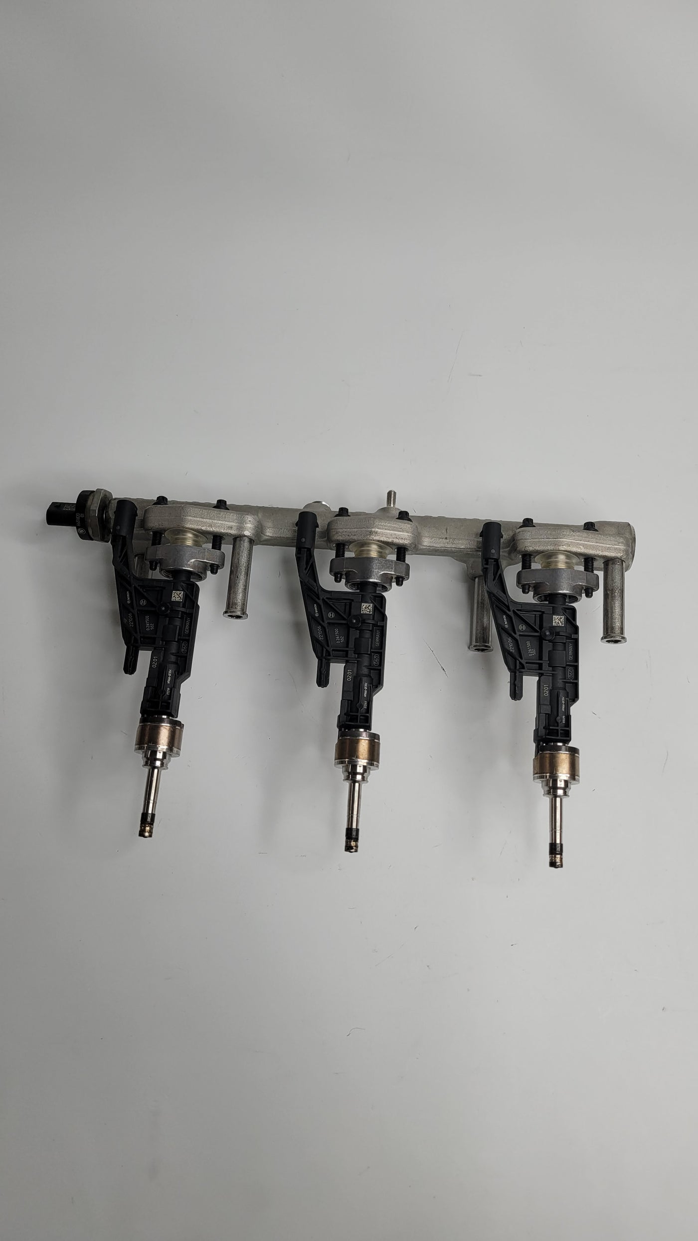 3x BMW G80 M3 INJECTOR 0261500502 FUEL PETROL NOZZEL S58B30A - MPerformance.parts