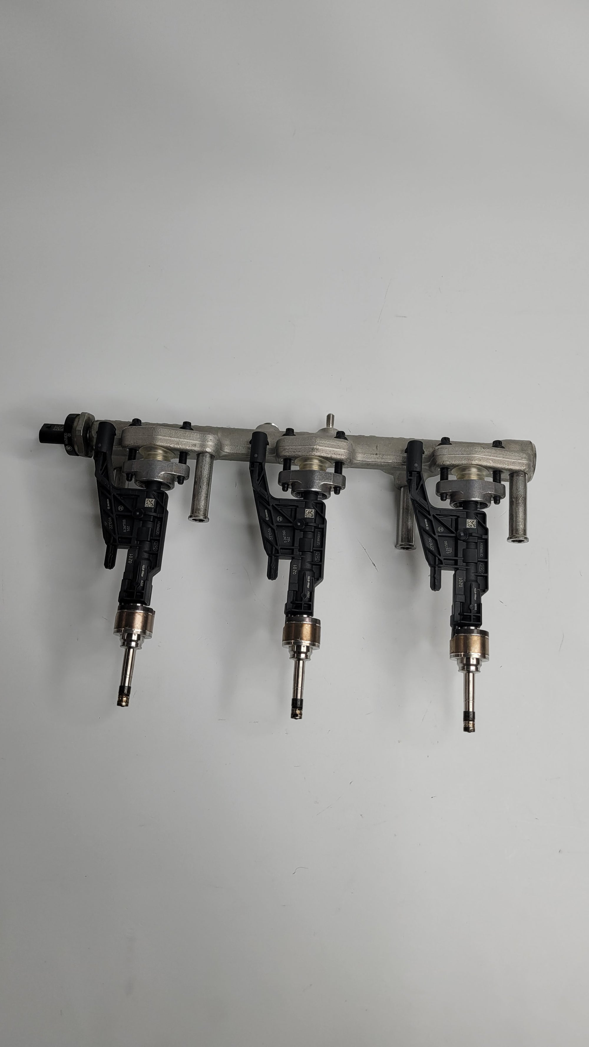 3x BMW G80 M3 INJECTOR 0261500502 FUEL PETROL NOZZEL S58B30A - MPerformance.parts