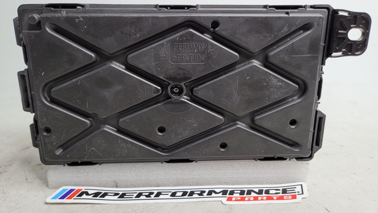 BMW F30 F80 F32 F33 F36 F20 F21 Rem Body Control V-2 REM Unit rear fuse box 6819333 - MPerformance.parts