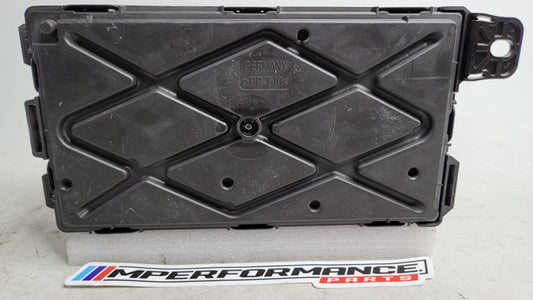 BMW F30 F80 F32 F33 F36 F20 F21 Rem Body Control V-2 REM Unit rear fuse box 6819333 - MPerformance.parts