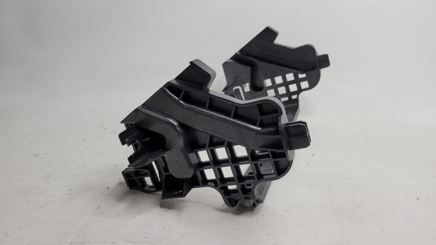 BMW G80 M3 functional carrier center console 6811443 - MPerformance.parts