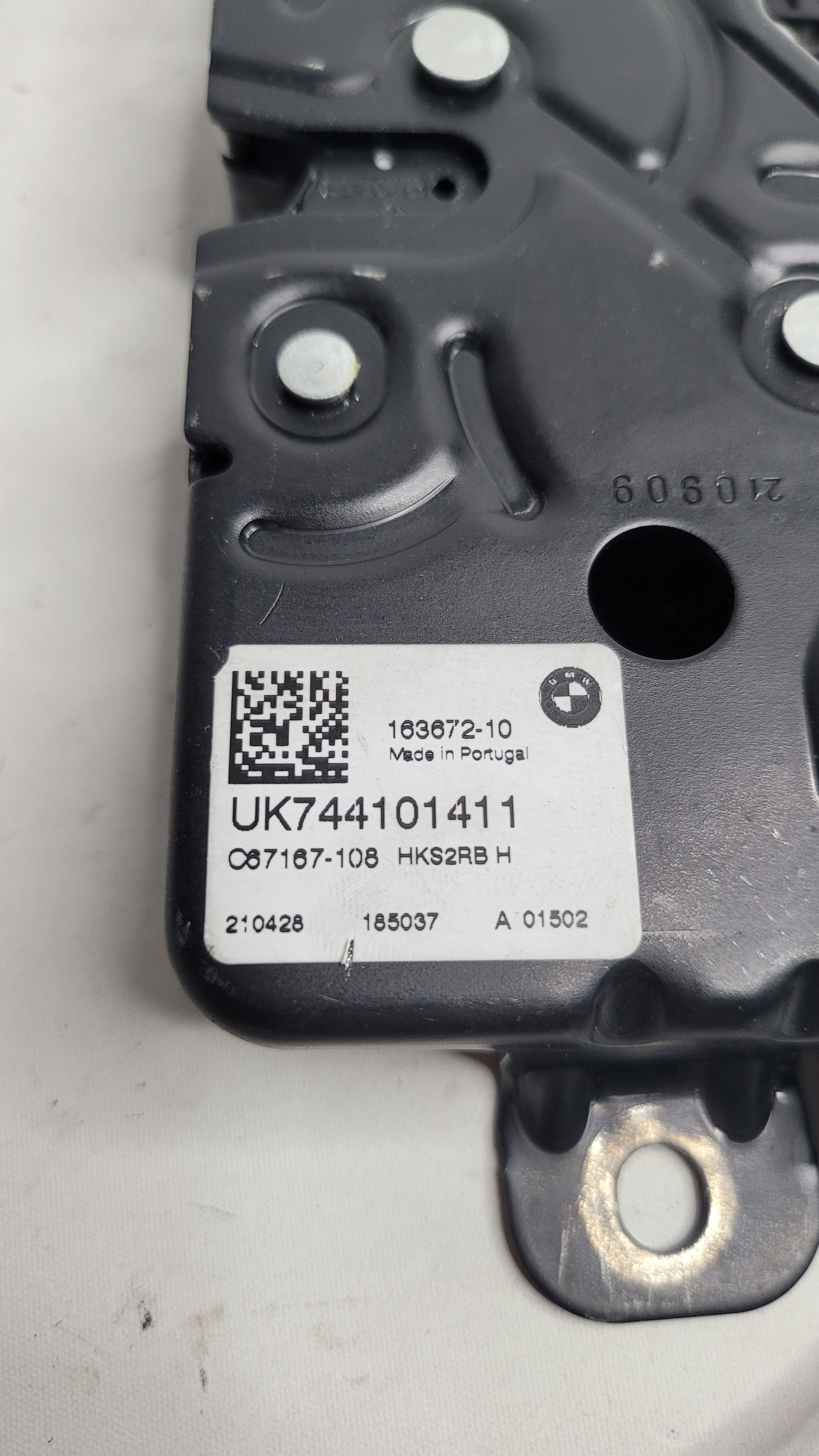 BMW G80 M3 TAILGATE BOOT LID LOCK LATCH CATCH MECHANISM 163672-10 - MPerformance.parts