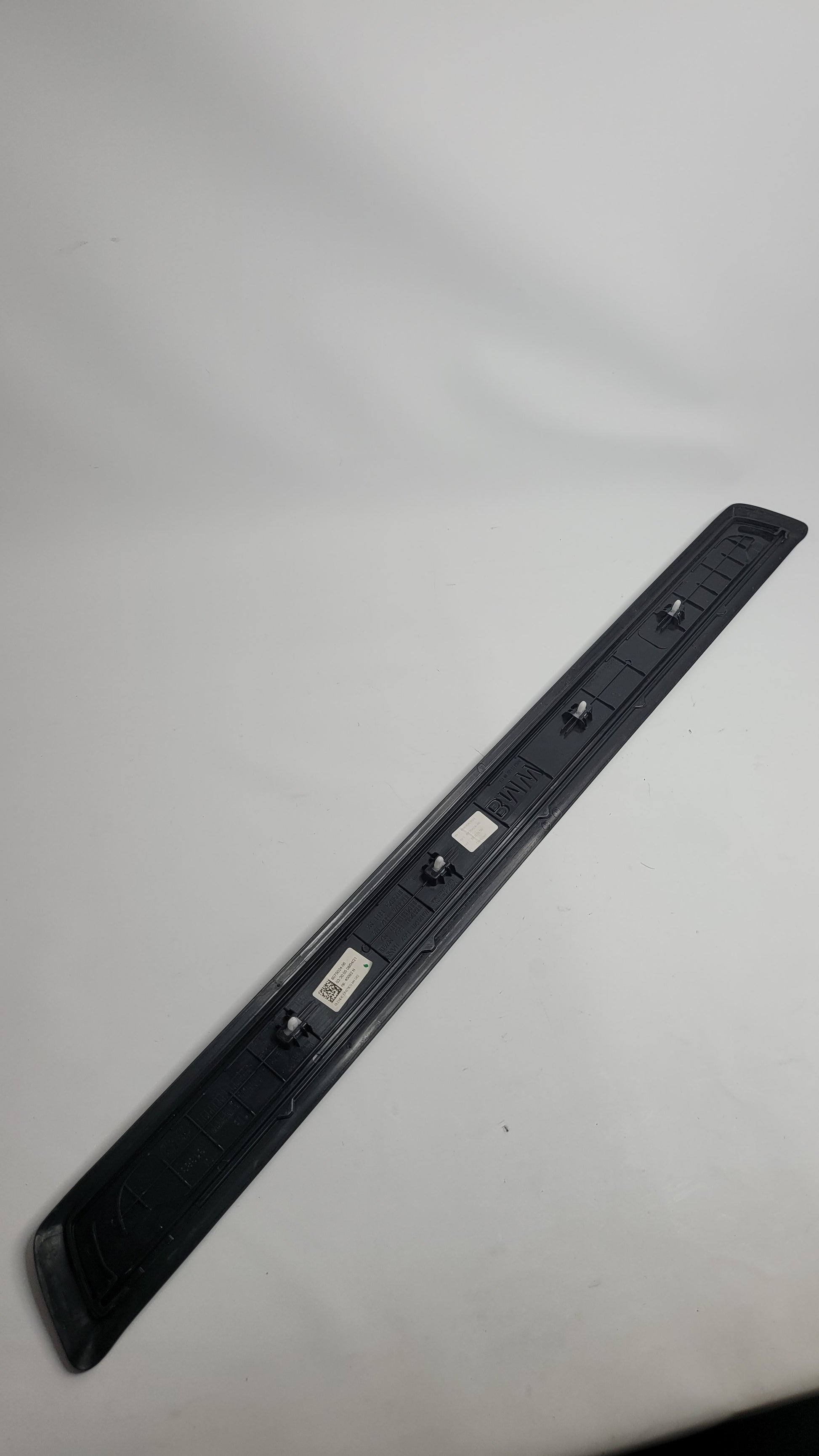 BMW G82 M4 OEM DOOR SILL KICK PLATE W/ LOGO RH LH 8075024-06 - MPerformance.parts