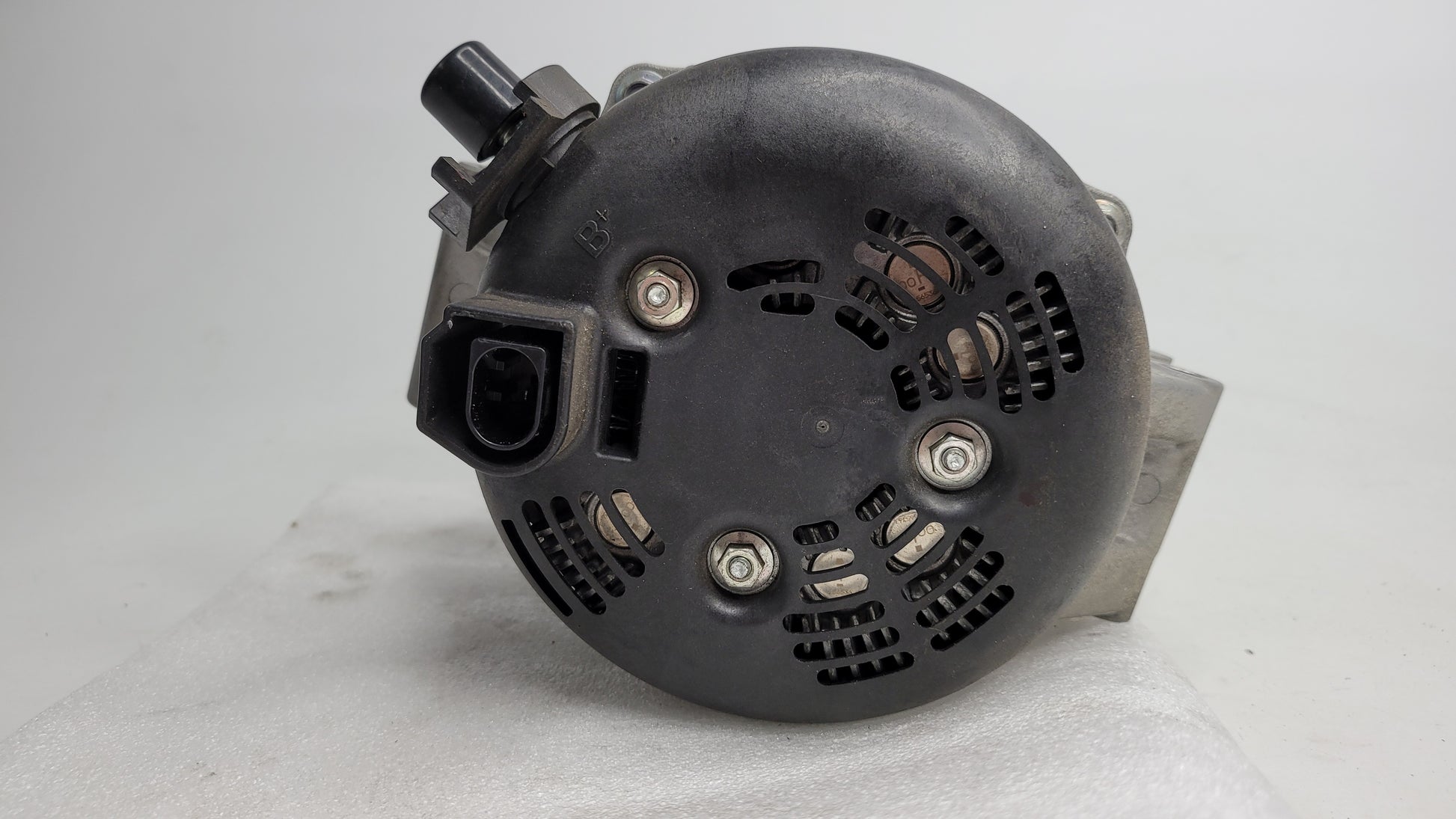 Alternator FOR 2012-2021 BMW M4 F82 F83 M3 F80 M2 F87 104210-6741 / 7848603 - MPerformance.parts