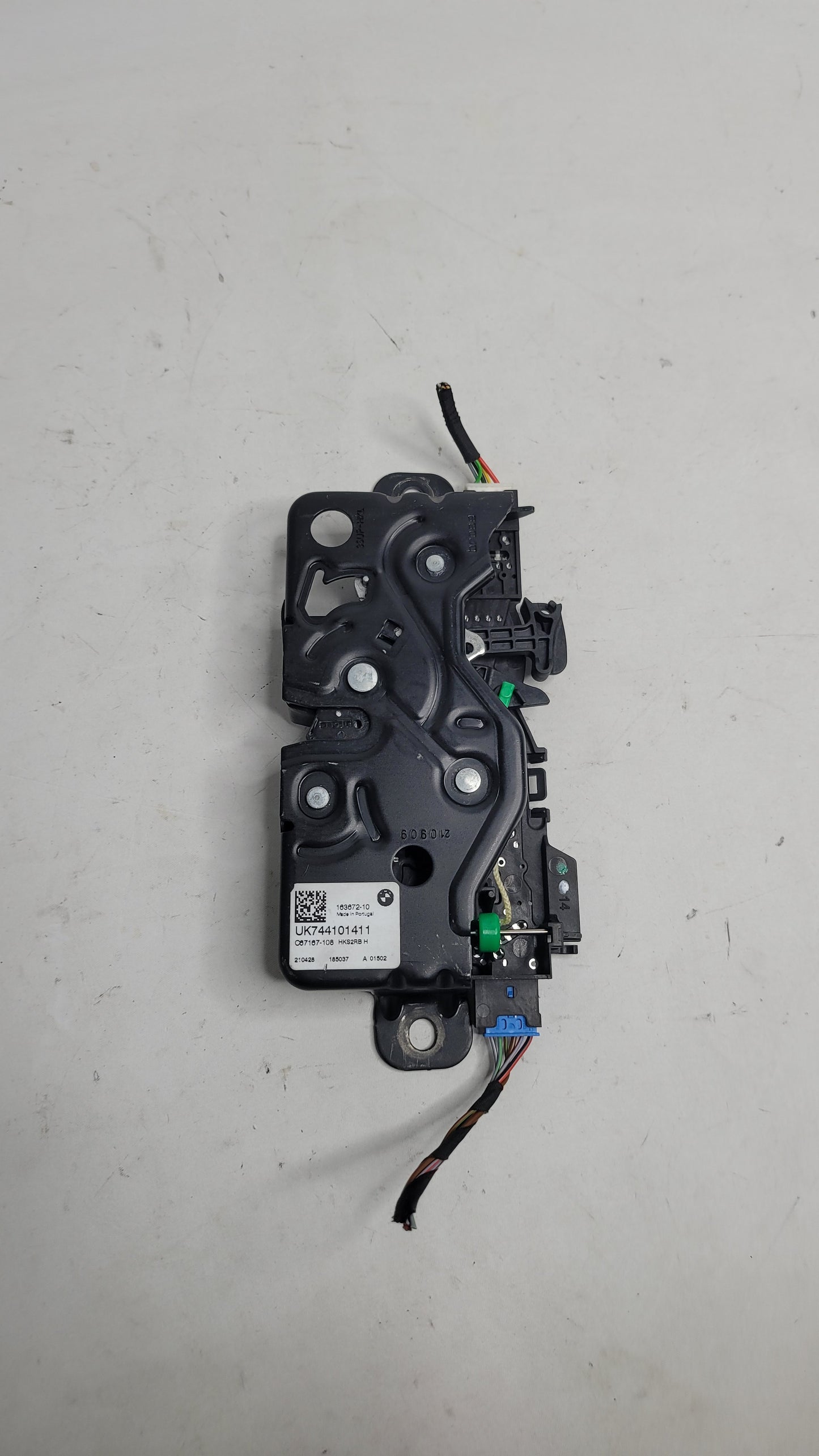 BMW G80 M3 TAILGATE BOOT LID LOCK LATCH CATCH MECHANISM 163672-10 - MPerformance.parts