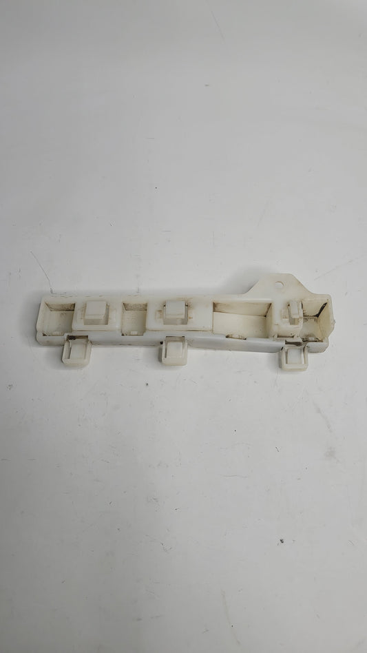 BMW M3 F80 Front Right Side M Rocker Panel Holder 51778054316 - MPerformance.parts