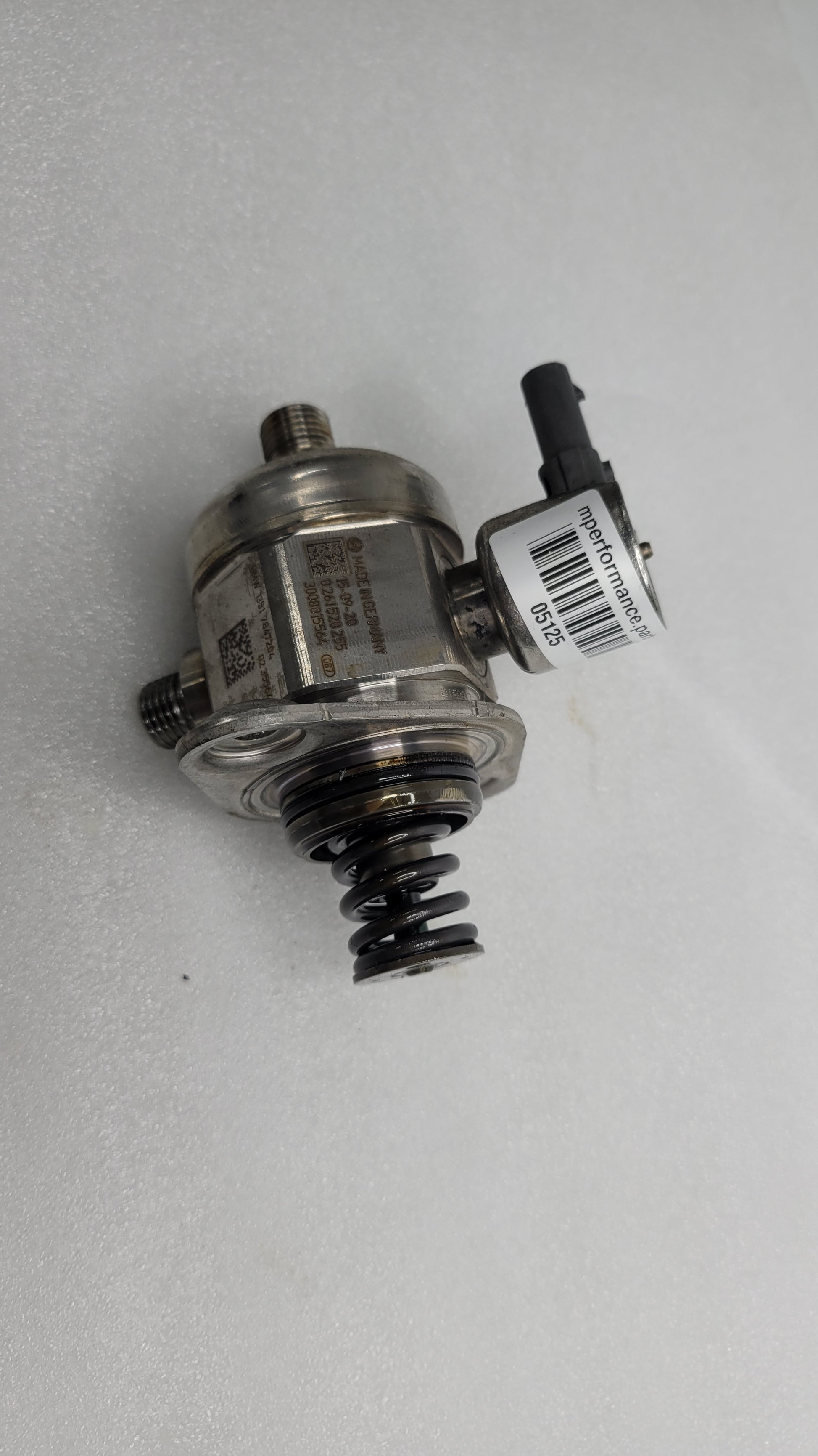 BMW F82 M4 F87 F80 F83 High-Pressure High Pressure Pump 7847204 - MPerformance.parts