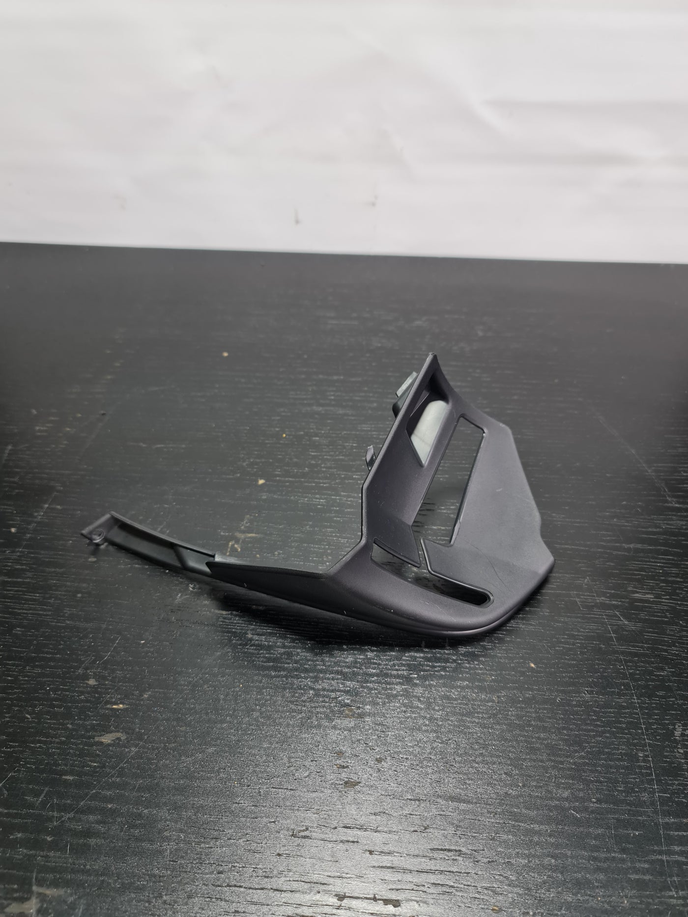 BMW 320I 328I F30 REAR 2ND ROW SEAT CHILD LOCK HOOK ANCHOR COVER OEM 51467256110 7256110 - MPerformance.parts
