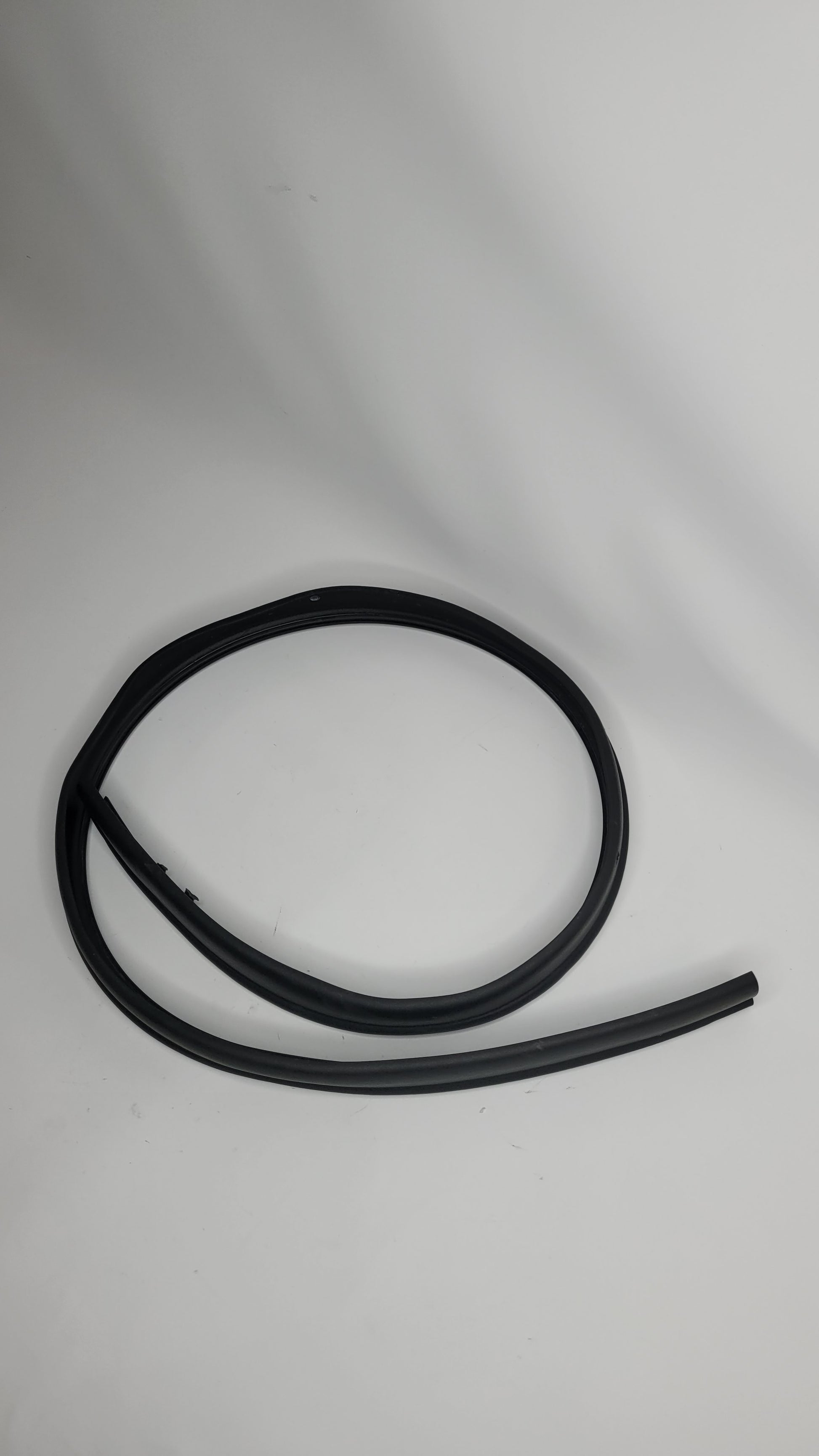 BMW F20 F21 F22 F87 F23 & LCI ENGINE HOOD SEALING FRONT 51767239145 - MPerformance.parts