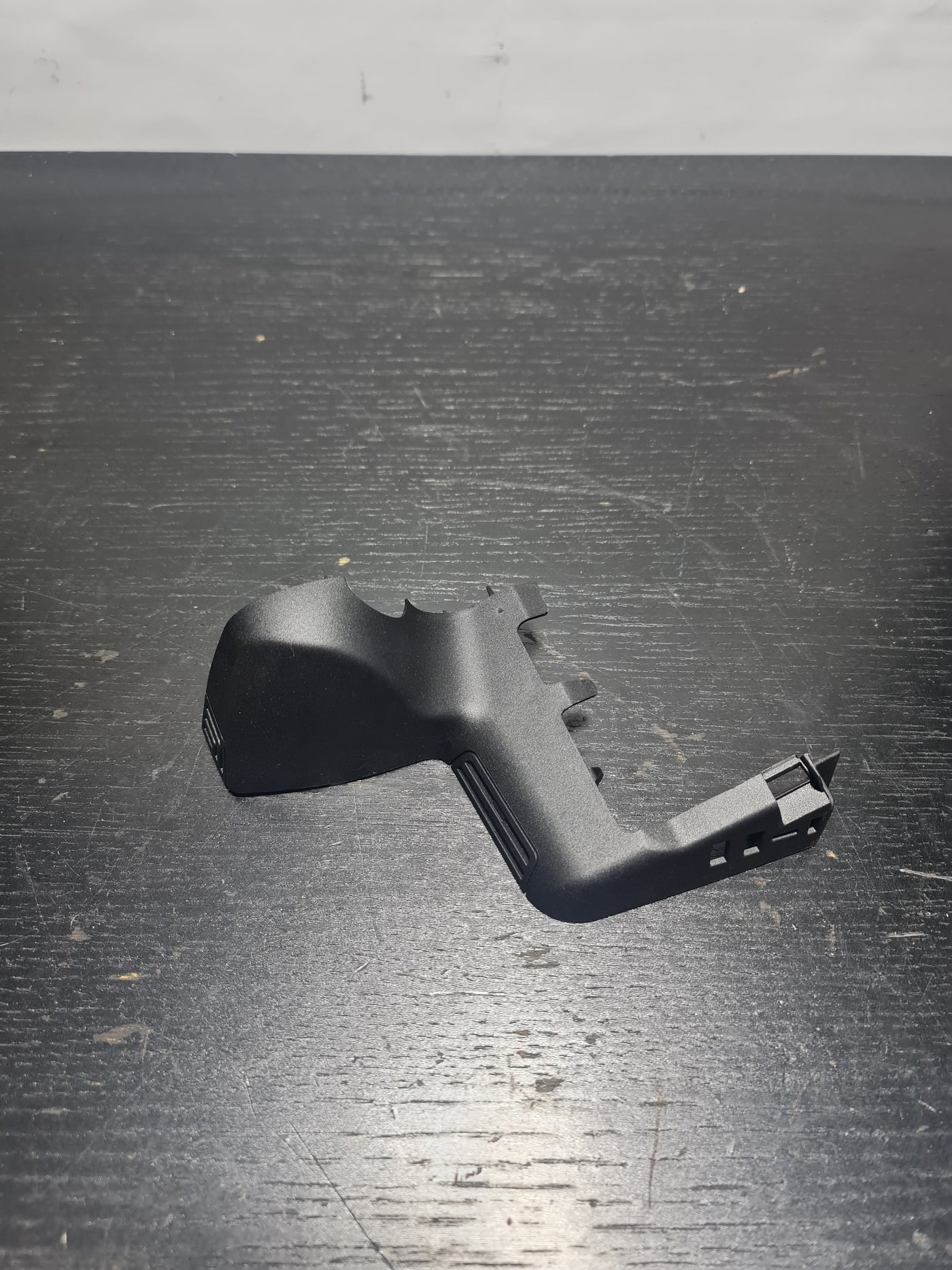 BMW M3 G80 interior front ceiling cover cap in black, showing close-up of the car's interior ceiling component.