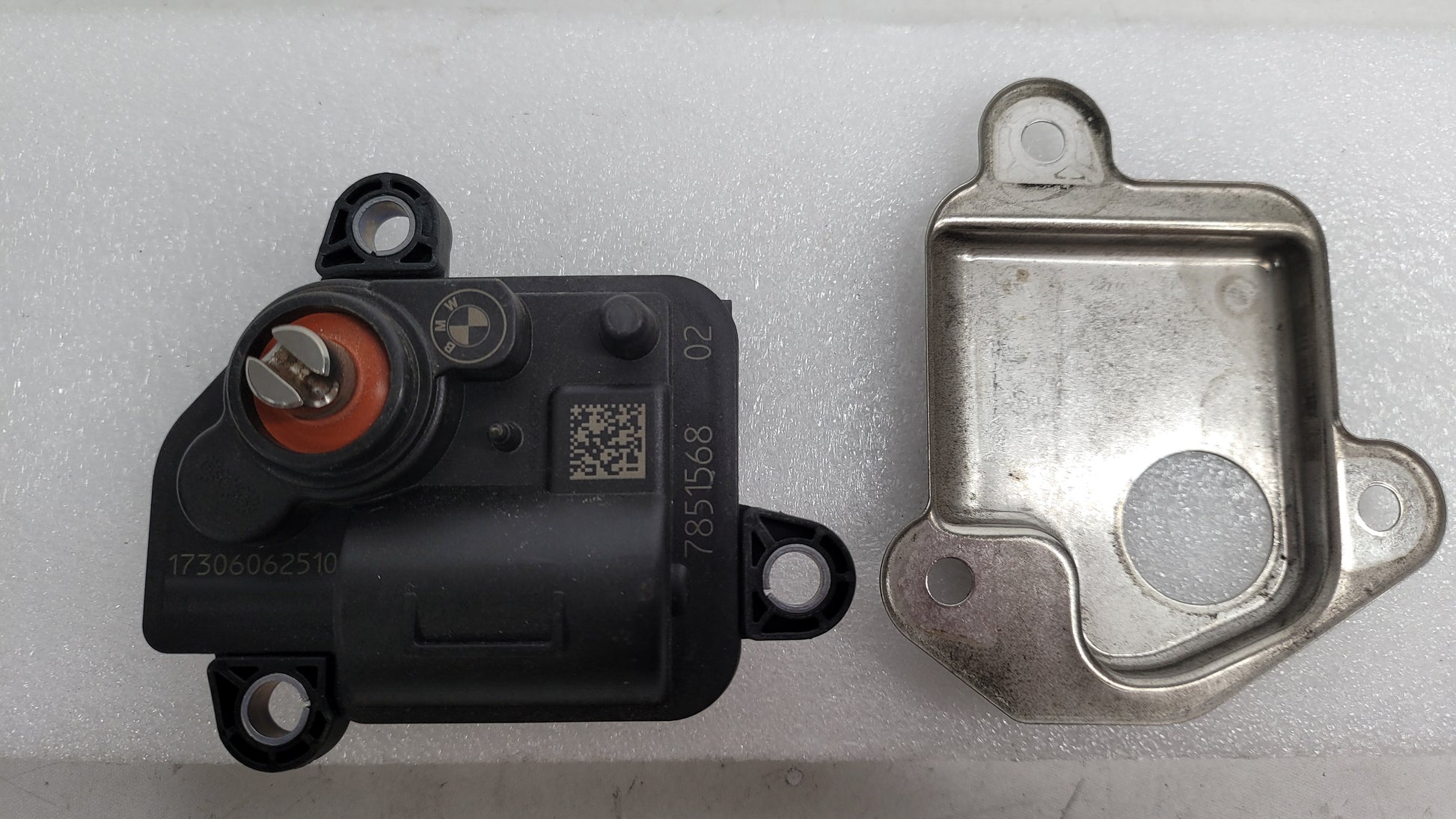 BMW M3 F30, F80 EXHAUST FLAP ACTUATOR 7851568 - MPerformance.parts