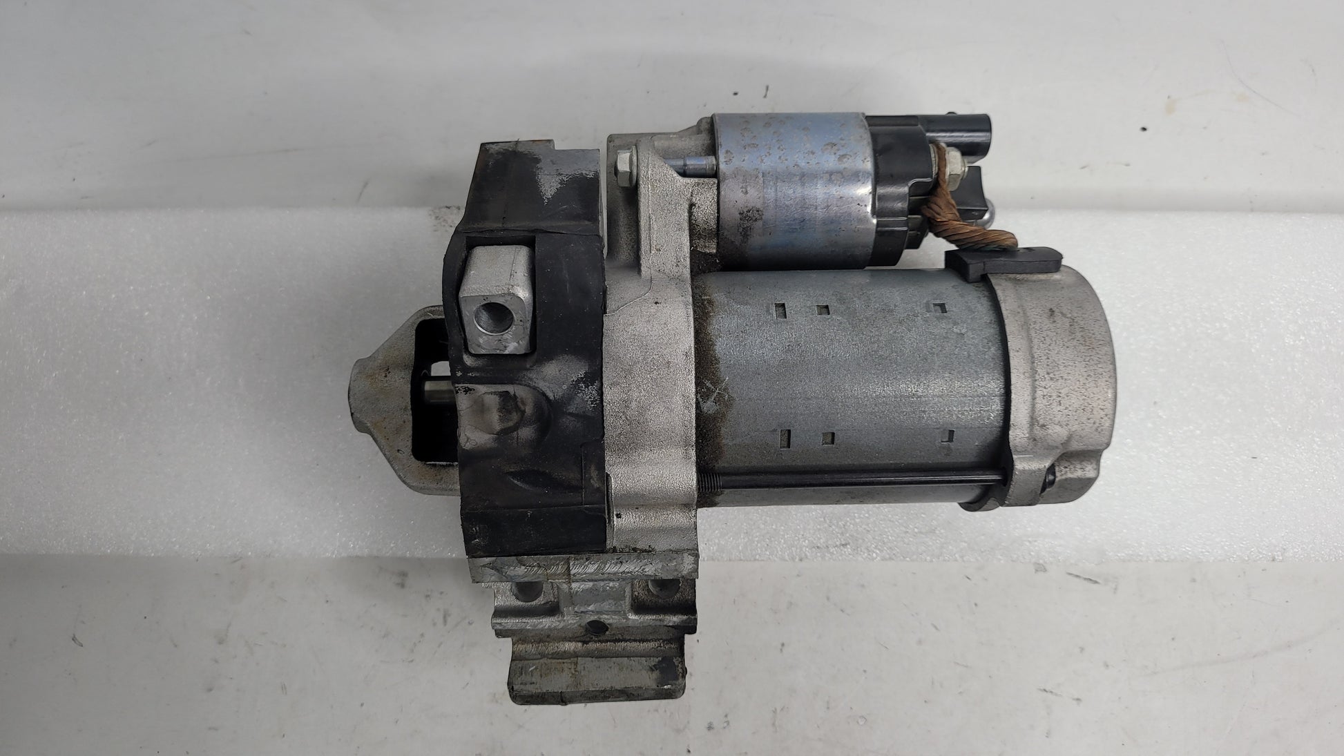 BMW M3 Engine Starter Motor 8671505 - MPerformance.parts