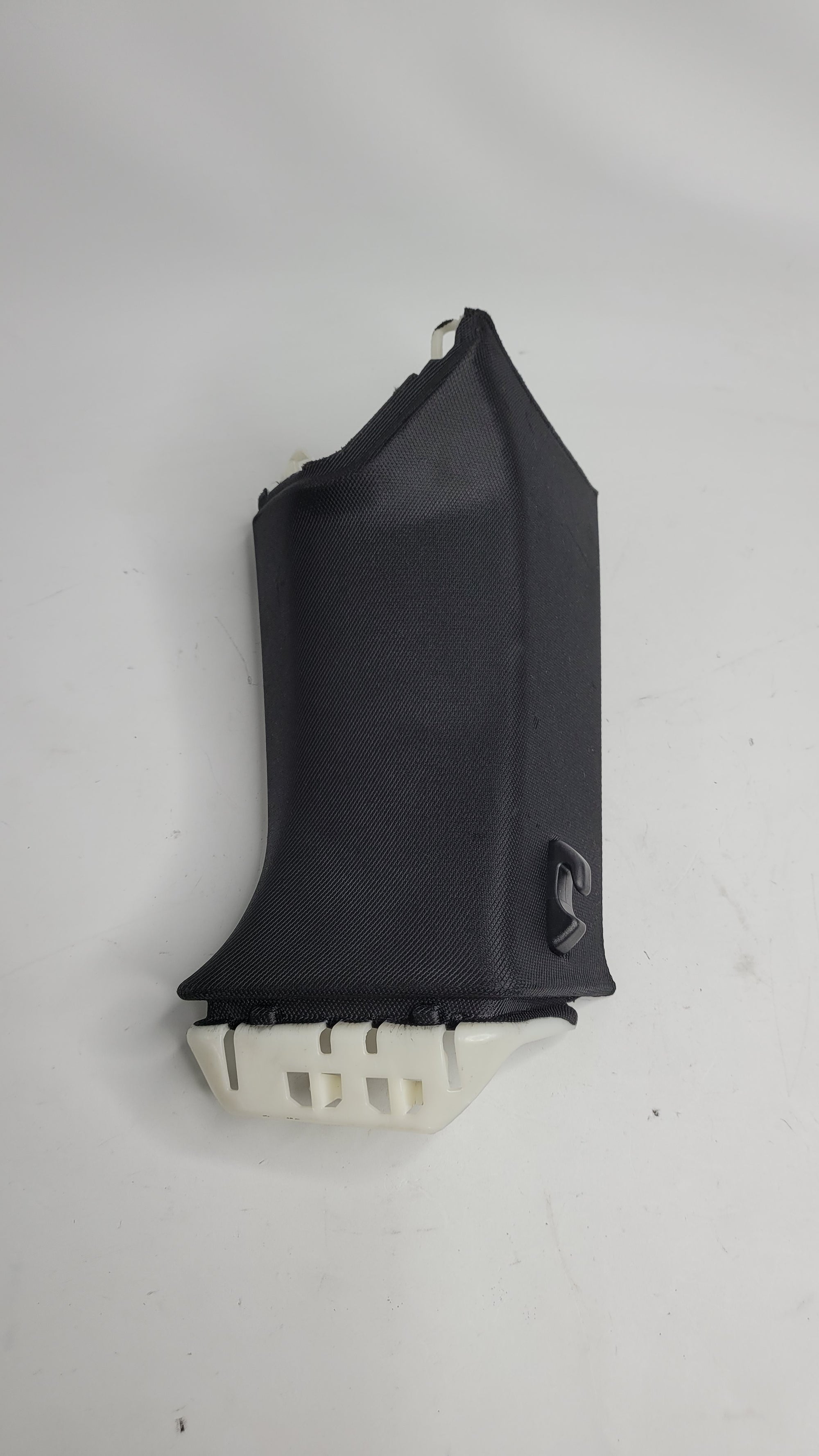 BMW 4 SERIES G22 G82 LEFT PASSENGER SIDE UPPER B-PILLAR TRIM COVER 8096863 - MPerformance.parts