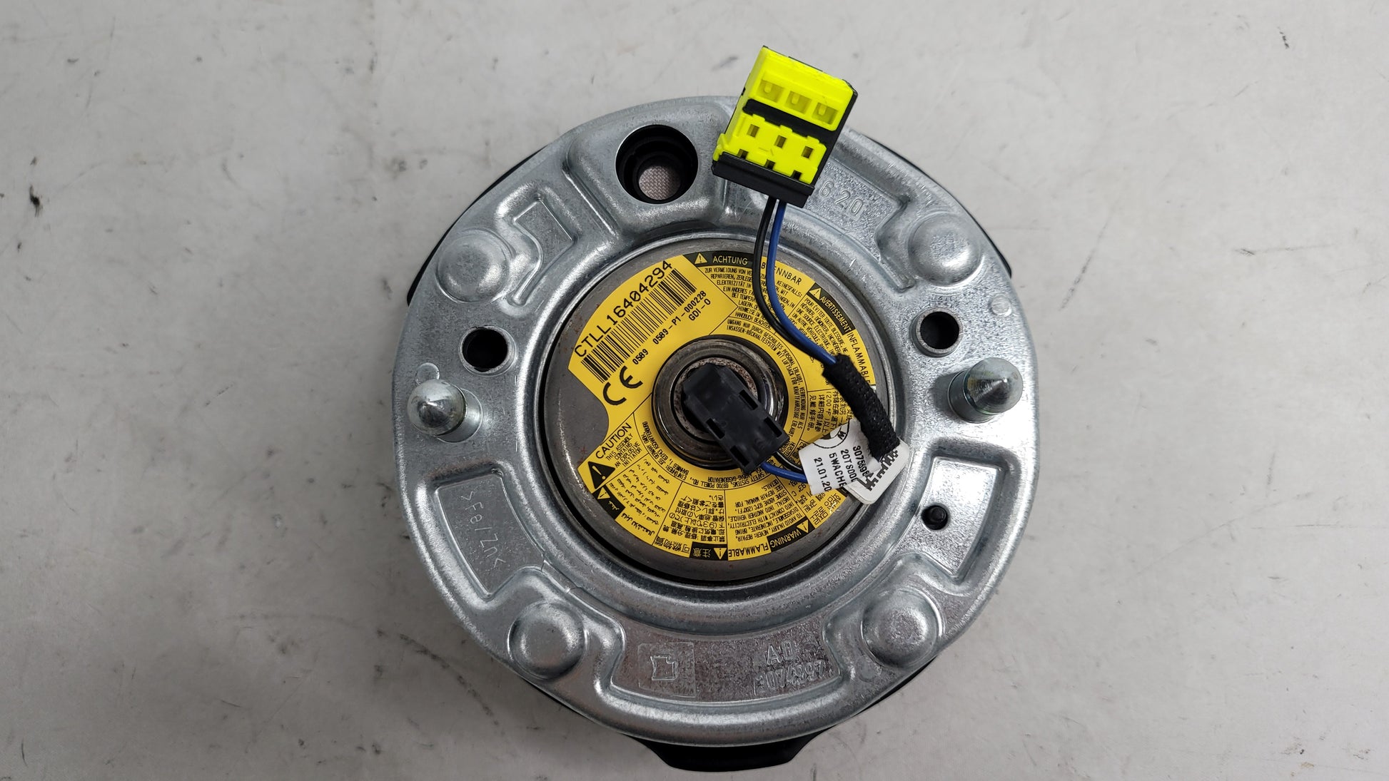 05833 - MPerformance.parts