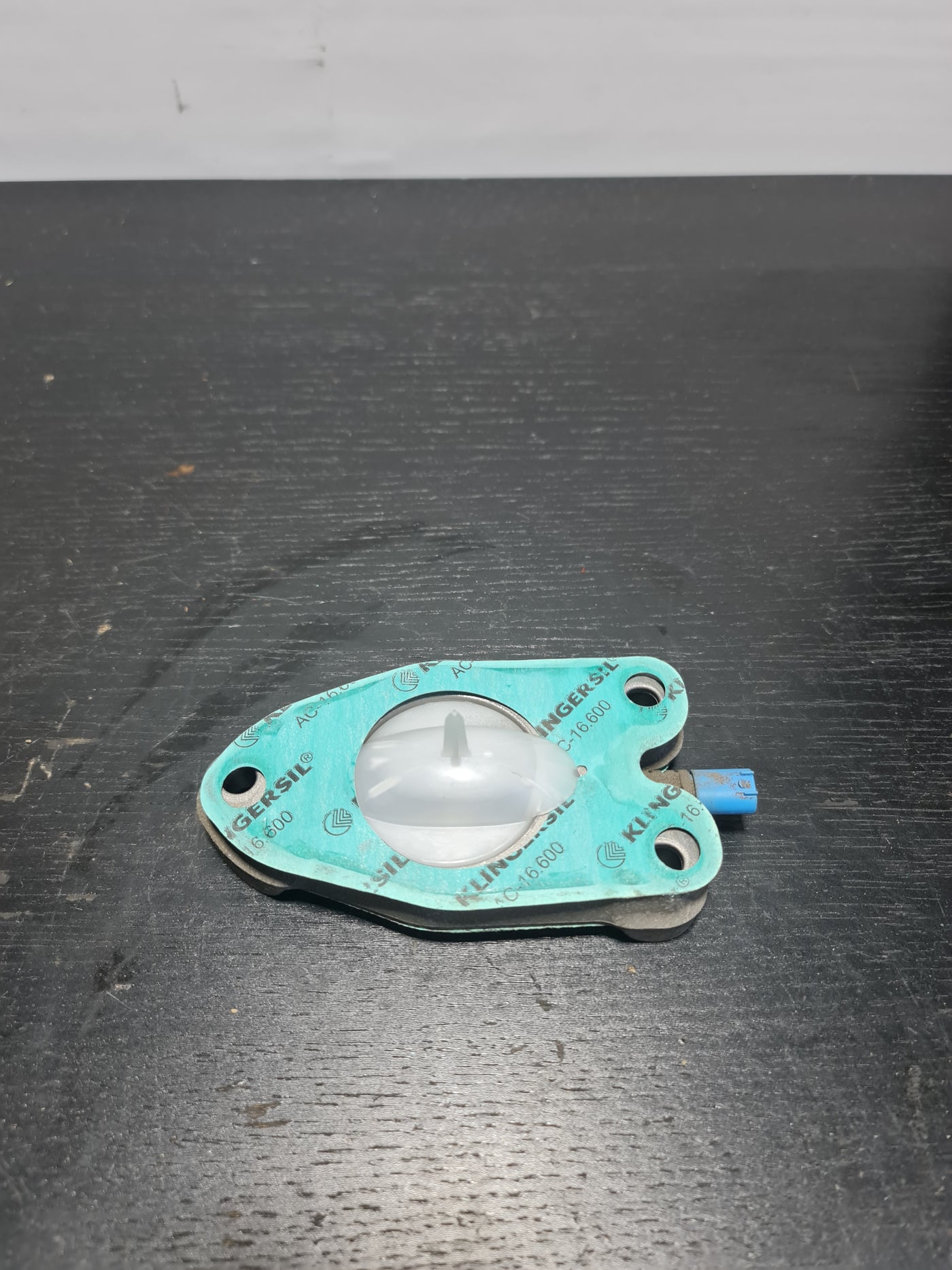 BMW Adapter Cable EDC 2015-2020 33507850608 7850608 - MPerformance.parts