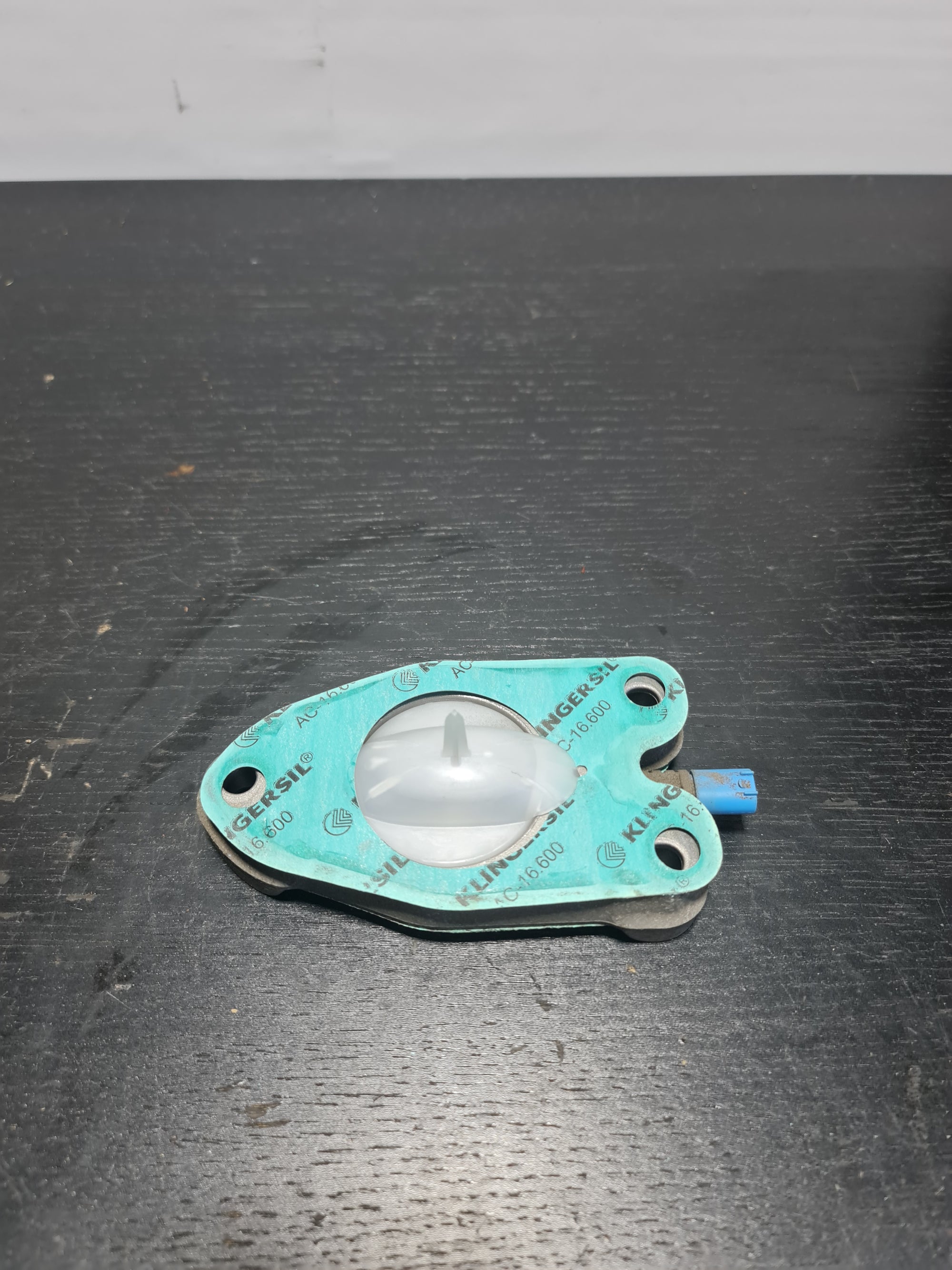 BMW Adapter Cable EDC 2015-2020 33507850608 7850608 - MPerformance.parts