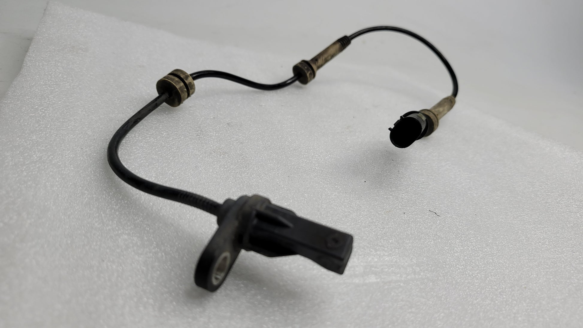 BMW M3 F80 - Front ABS / Wheel Speed Sensor 6869320 - MPerformance.parts