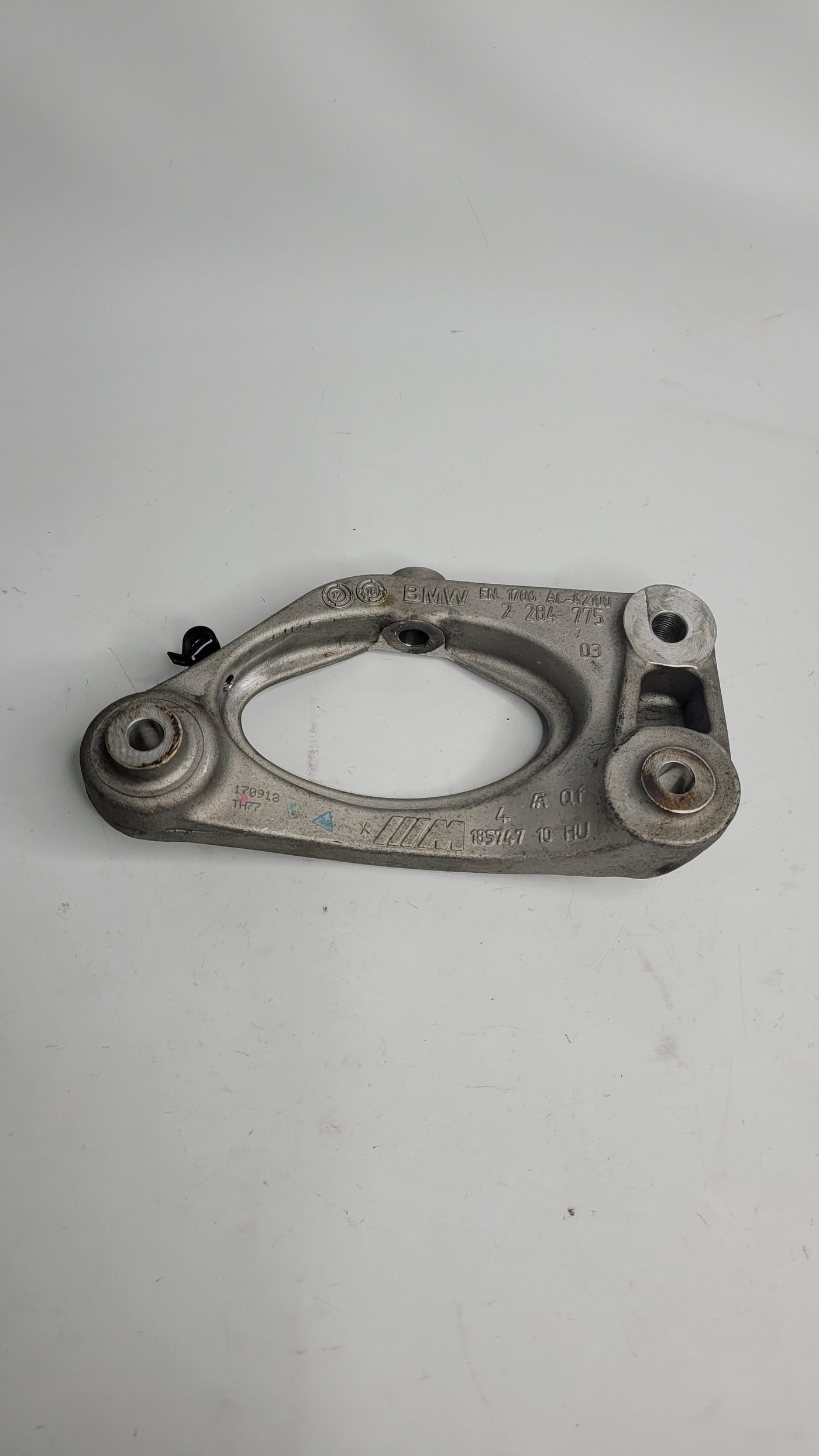 BMW M3 M4 Rear Differential Adapter Mounting Bracket 228475 - MPerformance.parts