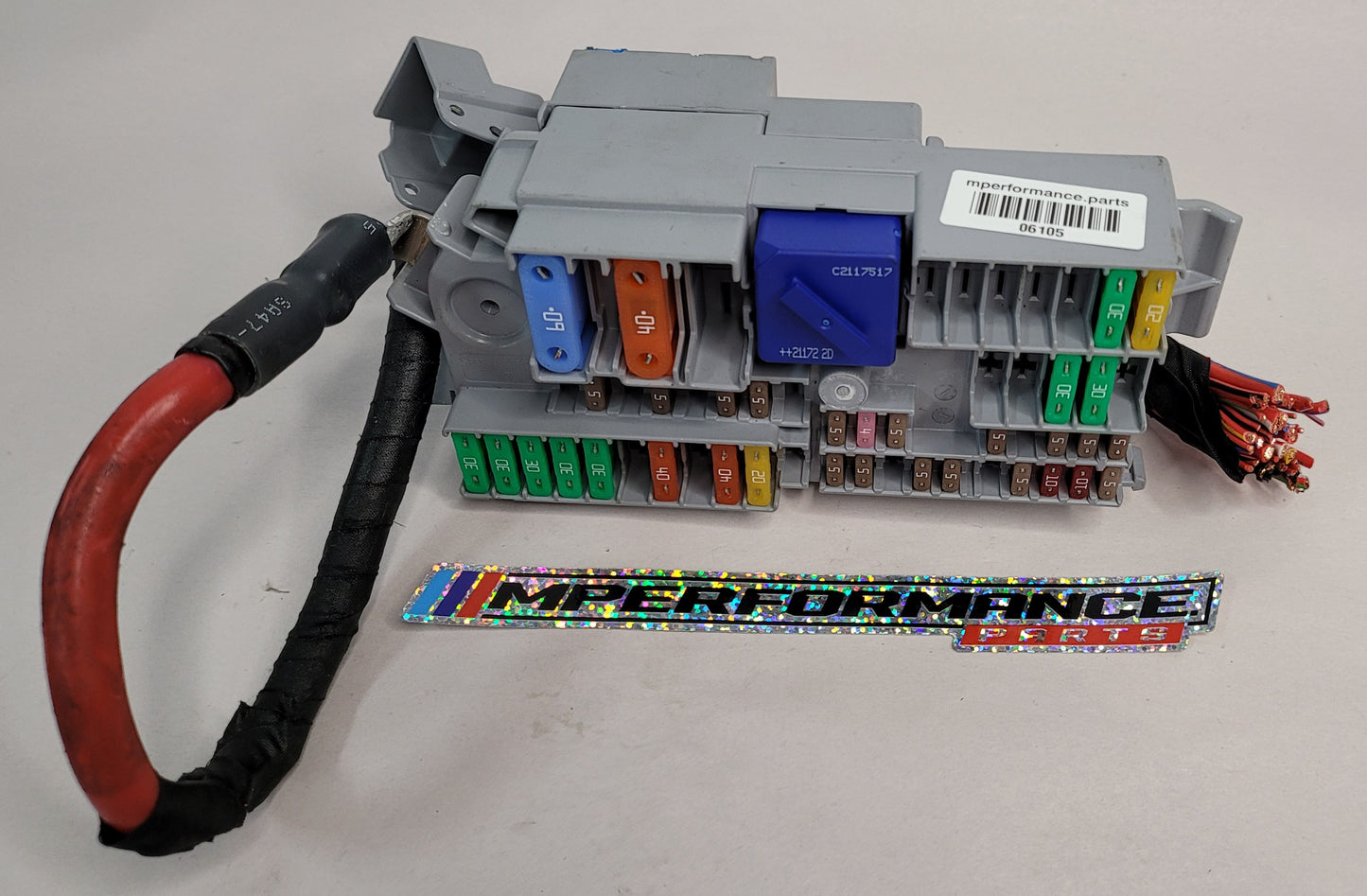 M3 X3 X5 Series G80 G01 G05 Interior Front Fuse Relay Box 6114 6807487 - MPerformance.parts