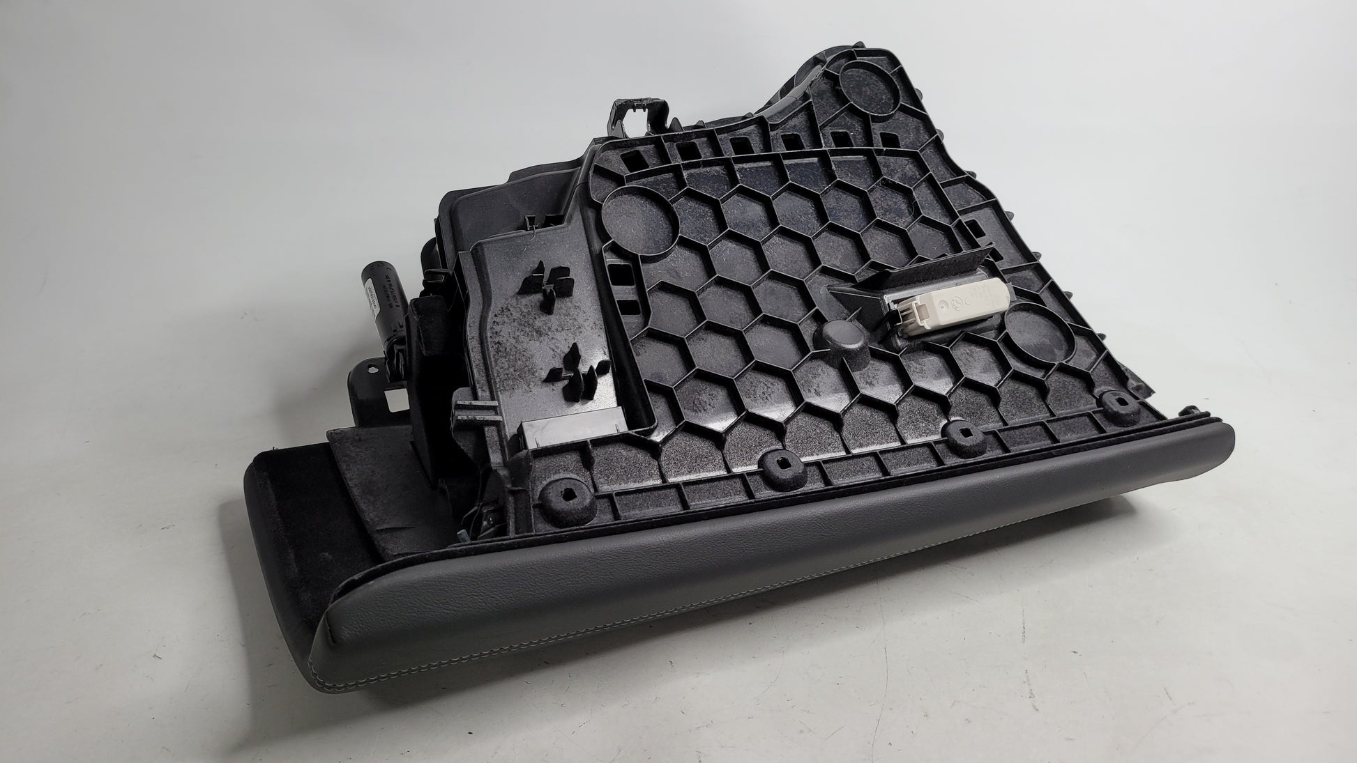 05631 - MPerformance.parts