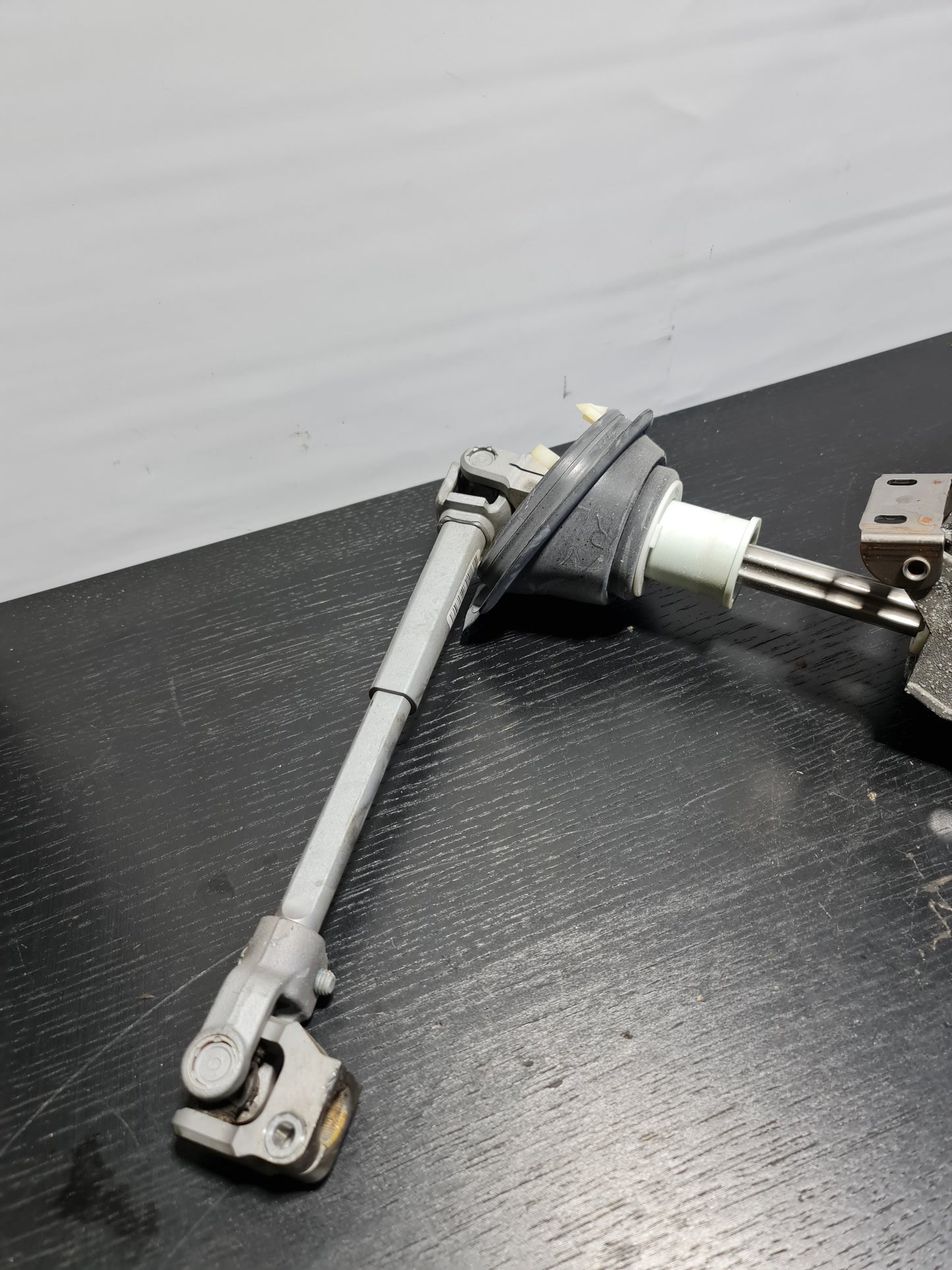 BMW M3 F80 steering column 884650