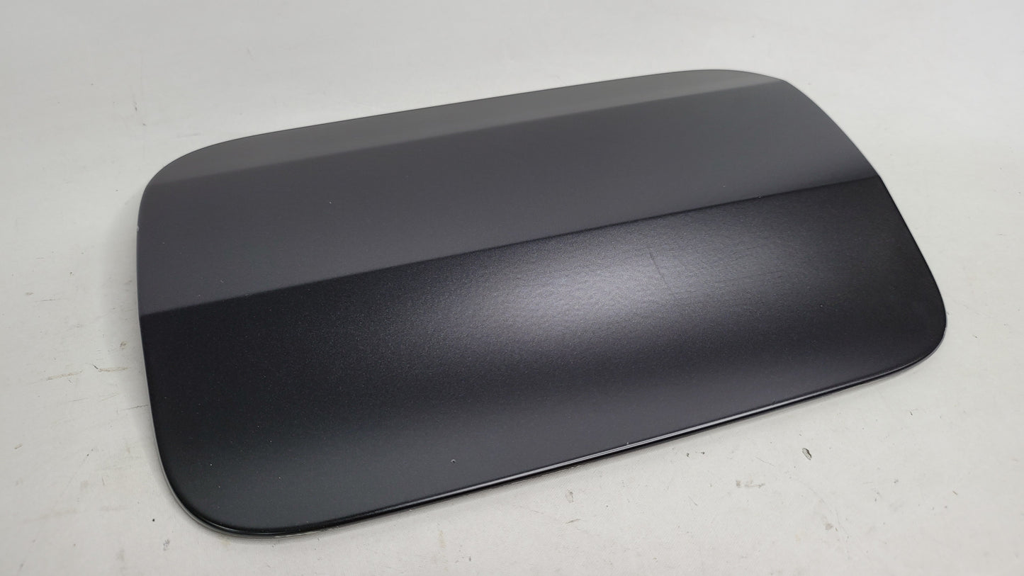 BMW M3 G80 FUEL TANK LID FLAP COVER 7433430 - MPerformance.parts